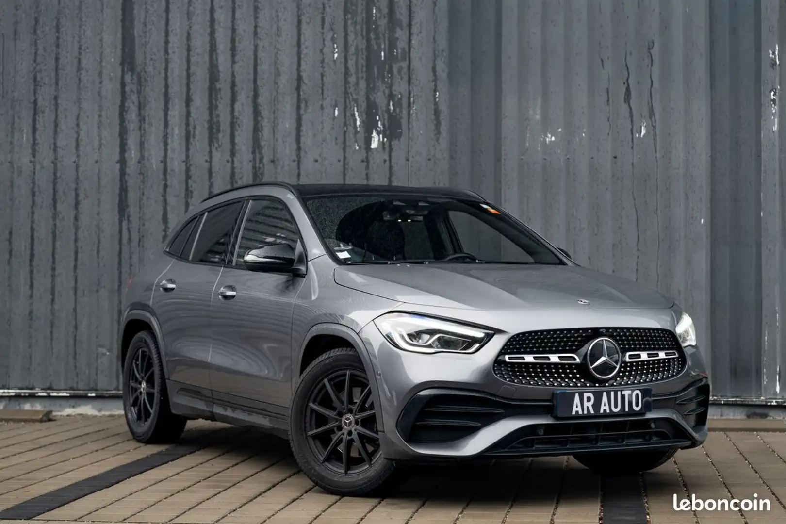 Mercedes-Benz GLA 200 Classe Mercedes 200 amg line roues ete + hiver ceramique entretien garantie Grijs - 1