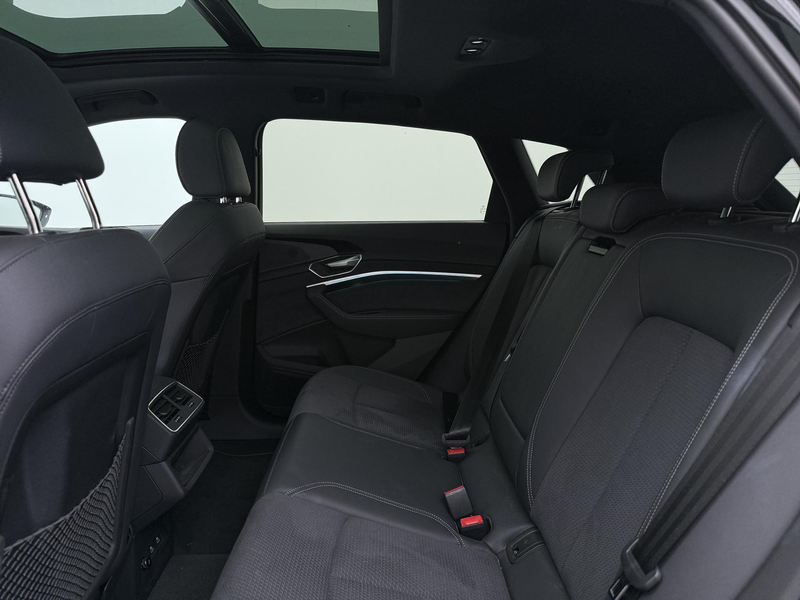 Audi Q8 e-tron 55 quattro 408 PK S Edition Competition 115 kWh | — photo 12