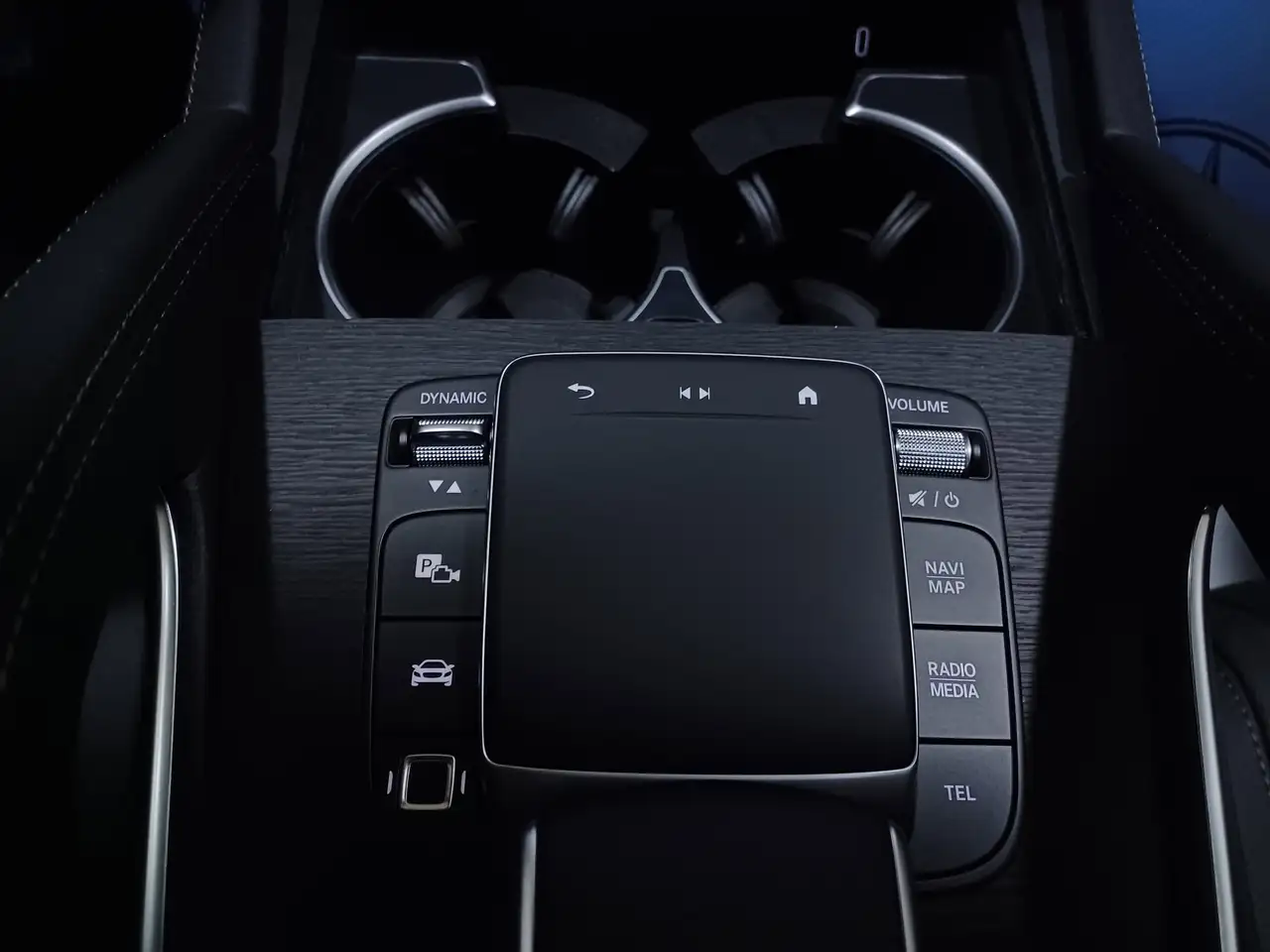 Mercedes-Benz GLE снимка Mercedes-Benz GLE