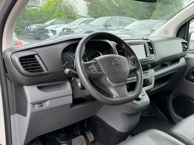 Citroen Jumpy — photo 11