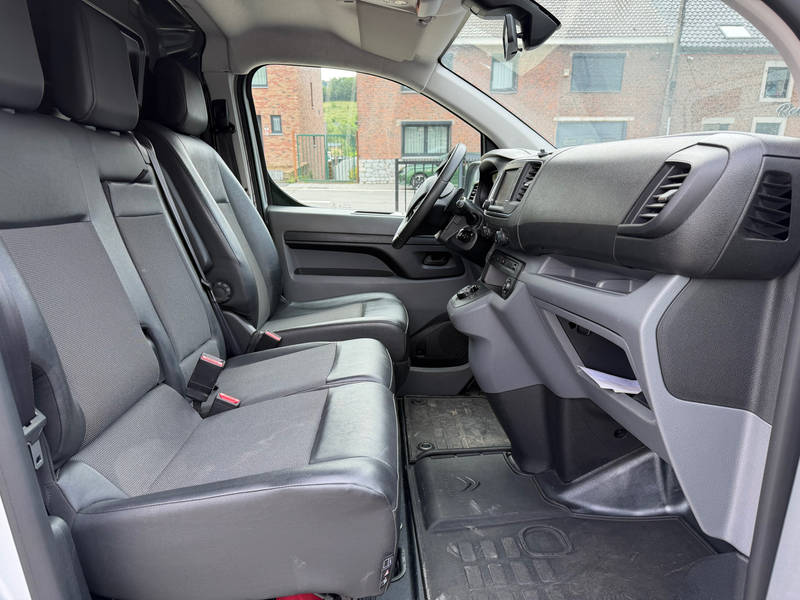 Citroen Jumpy — photo 8