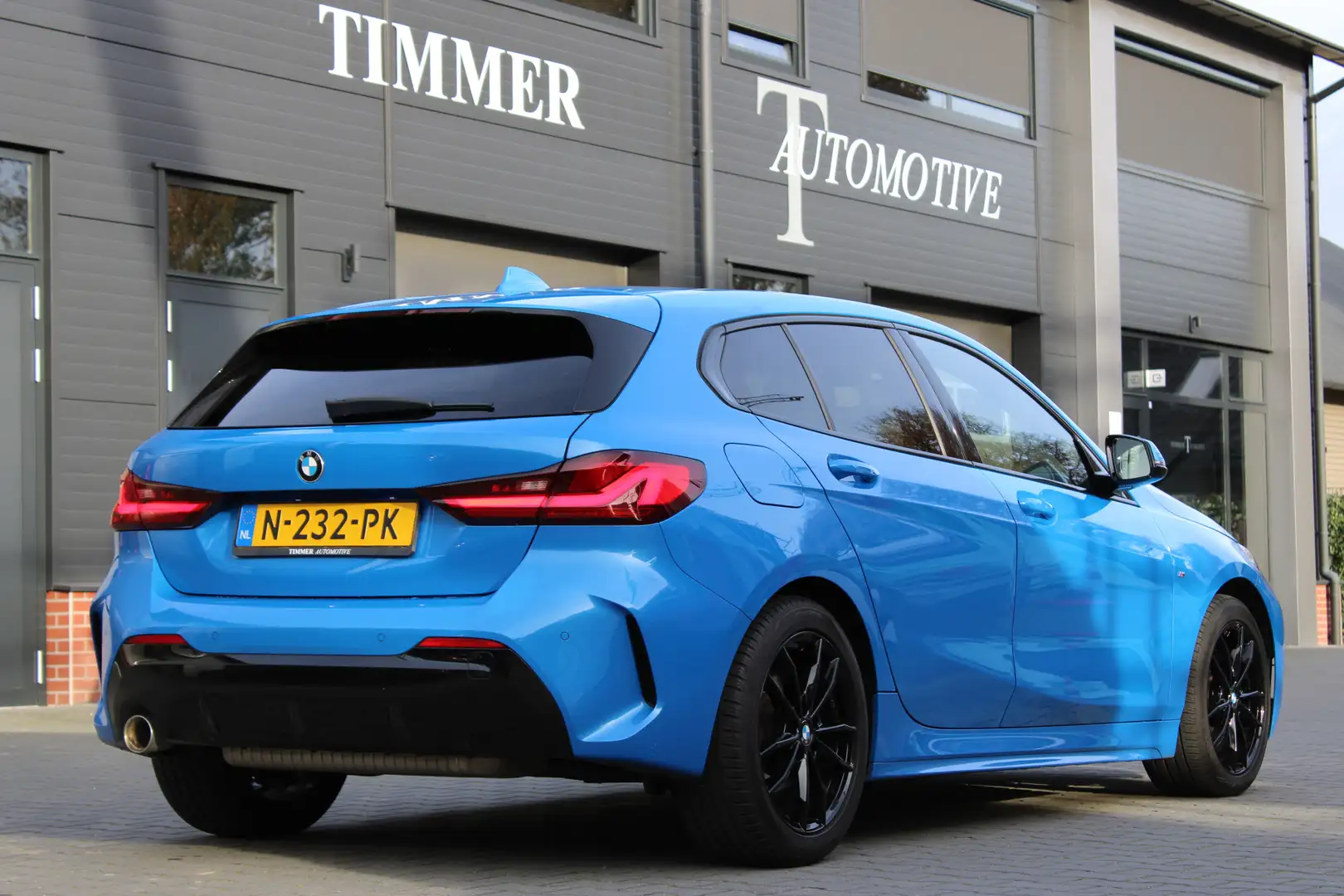 BMW 118 1-serie 118i High Executive M Sport 17 inch - Hoog Blauw - 2