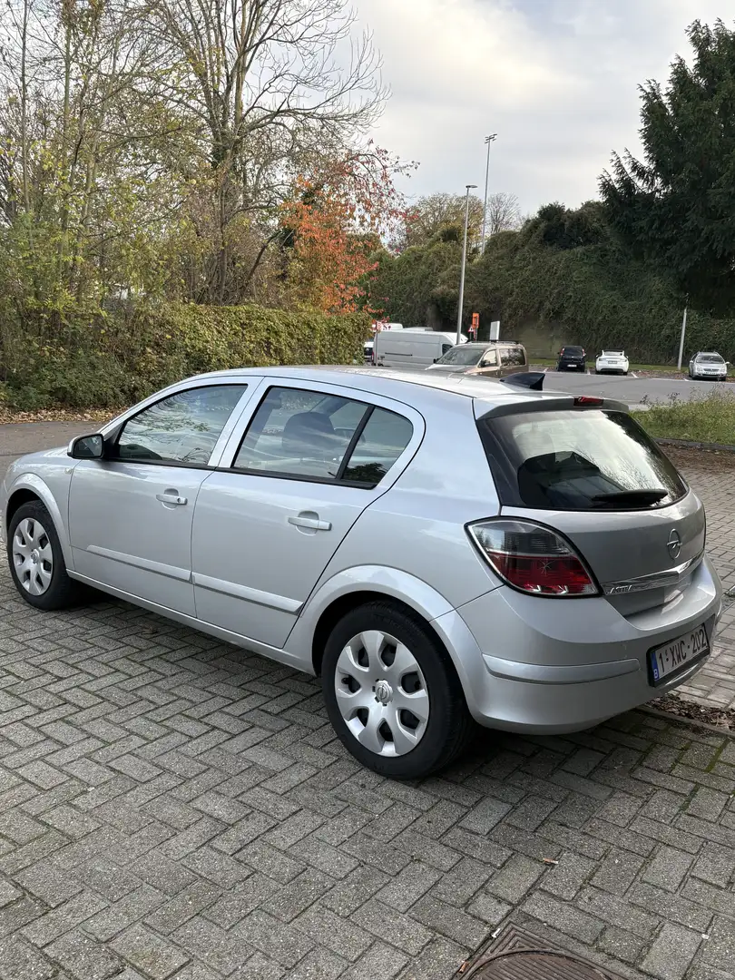 Opel Astra 1.4 Edition plus - 2