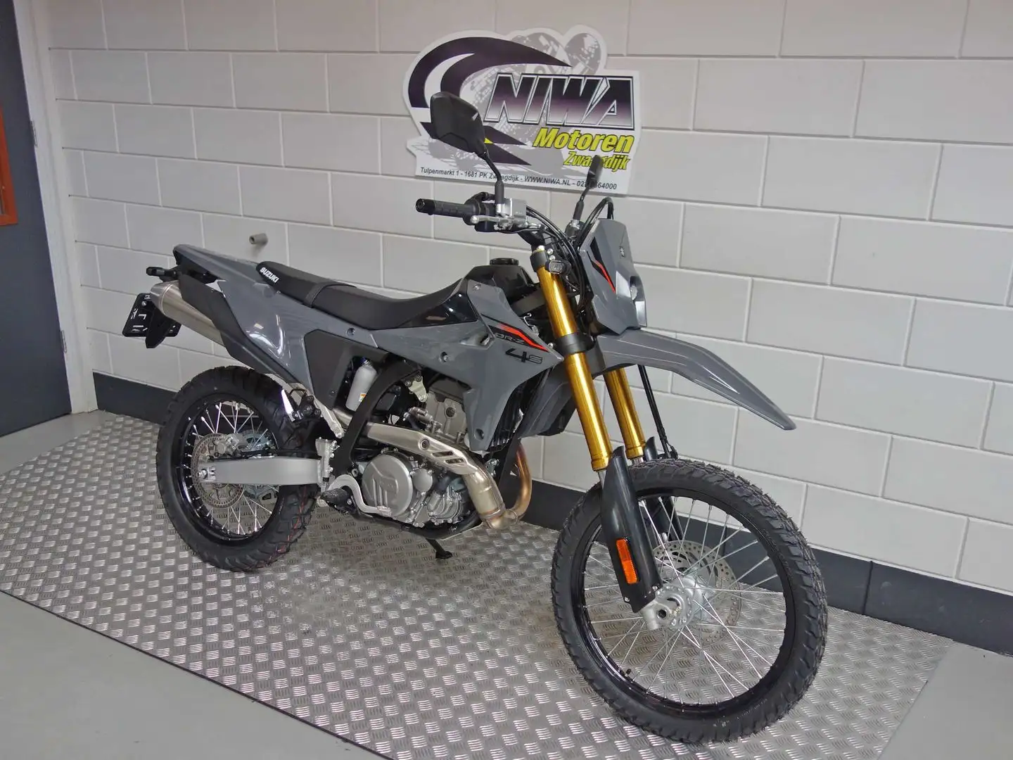 Suzuki DR-Z4S DR-Z 4 S Grijs - 2