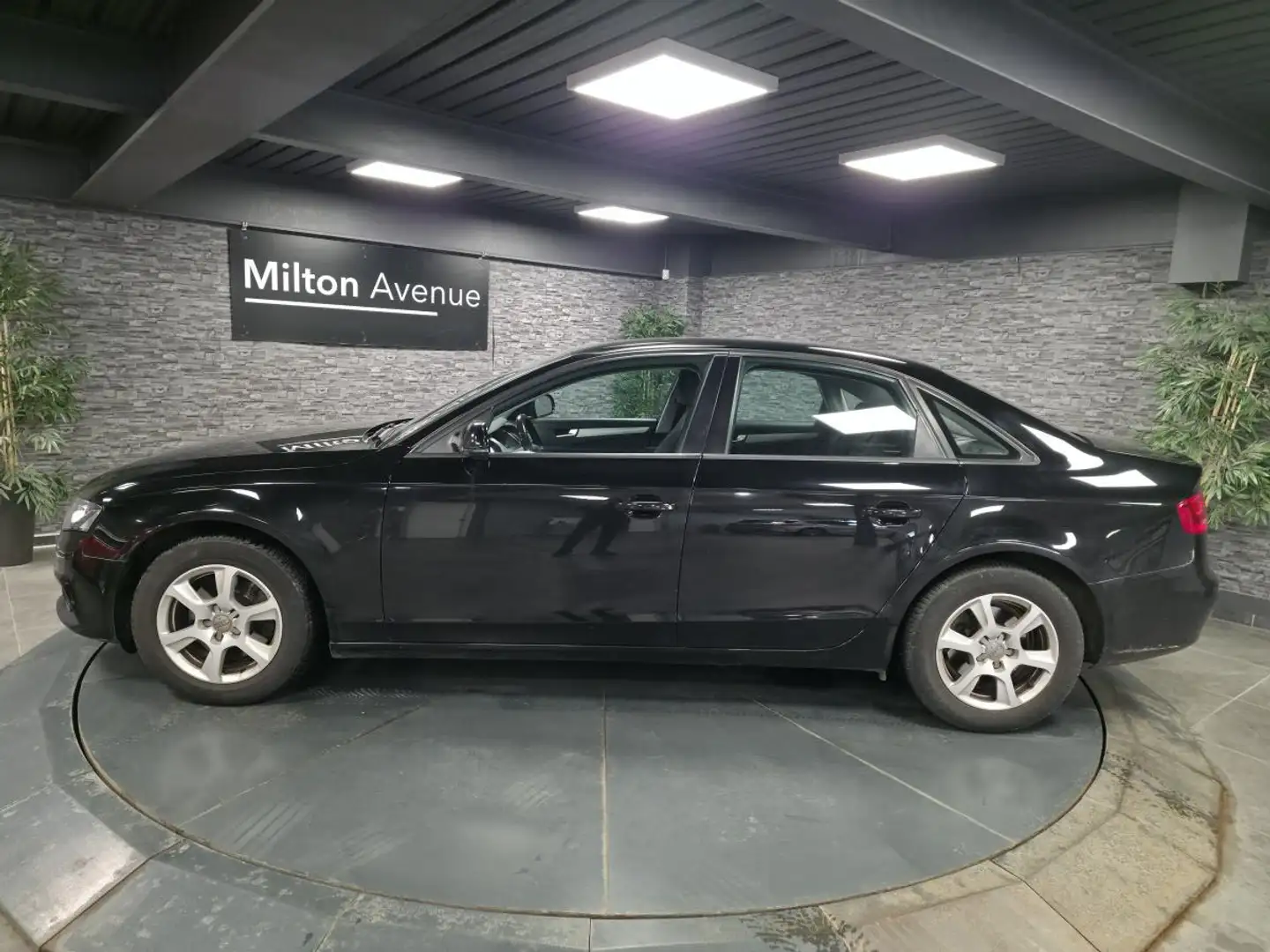 Audi A4 A4 2.0 TDI DPF - 120  Ambiente - VENTE À MARCHAND Noir - 2