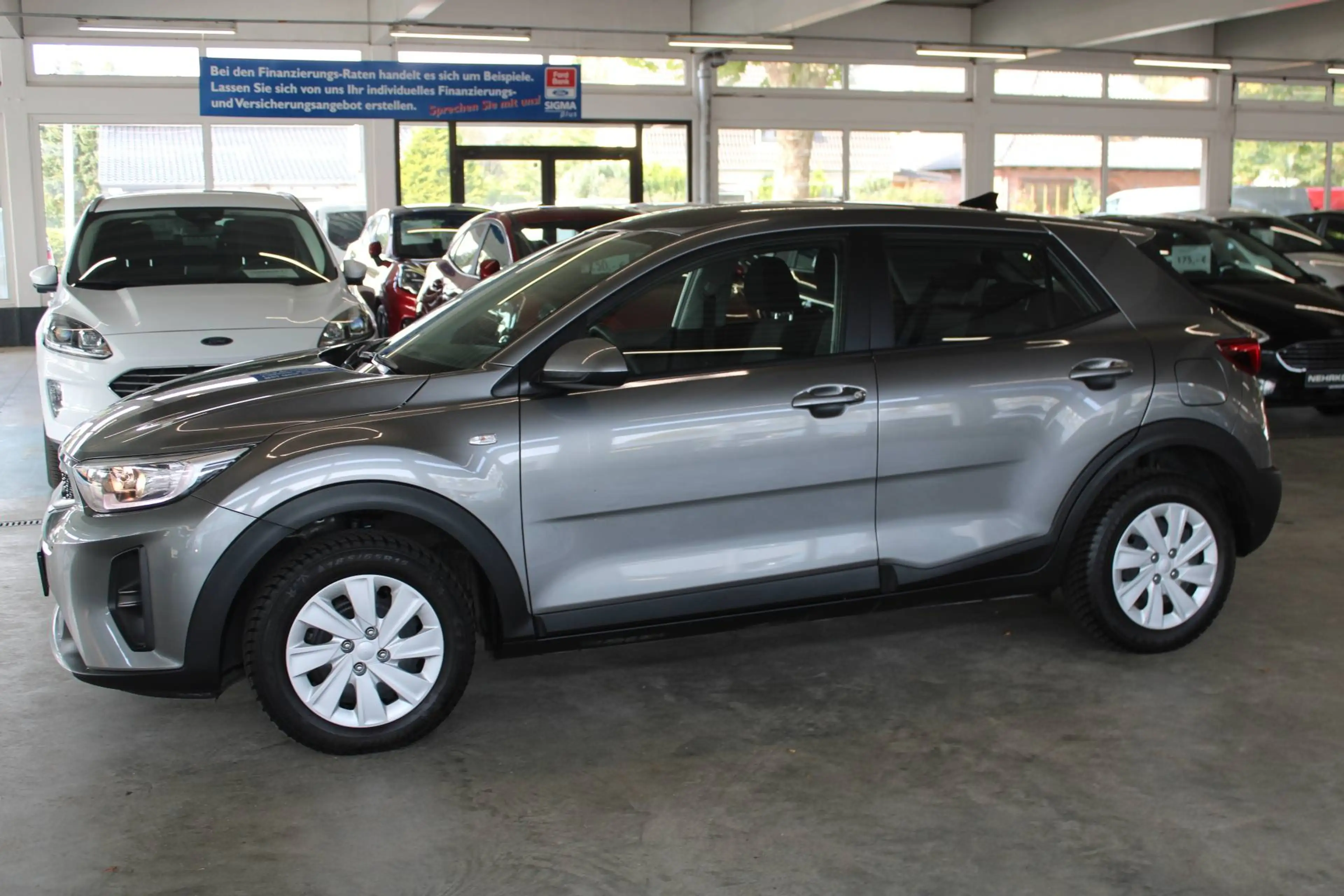 Kia Stonic Stonic KLIMA NAVI Kamera PDC DAB usw. 1.Hand — photo 3