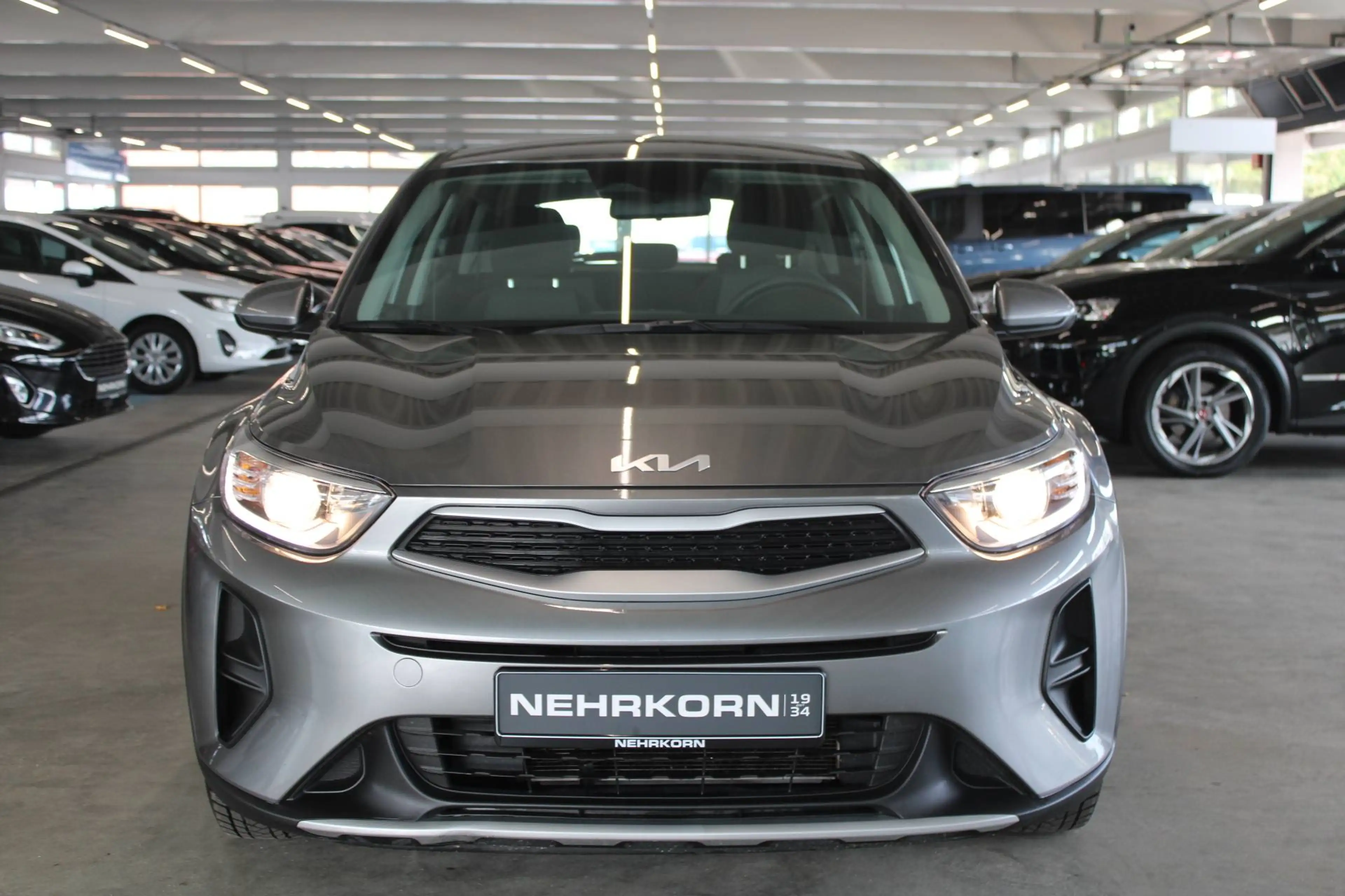 Kia Stonic Stonic KLIMA NAVI Kamera PDC DAB usw. 1.Hand — photo 8
