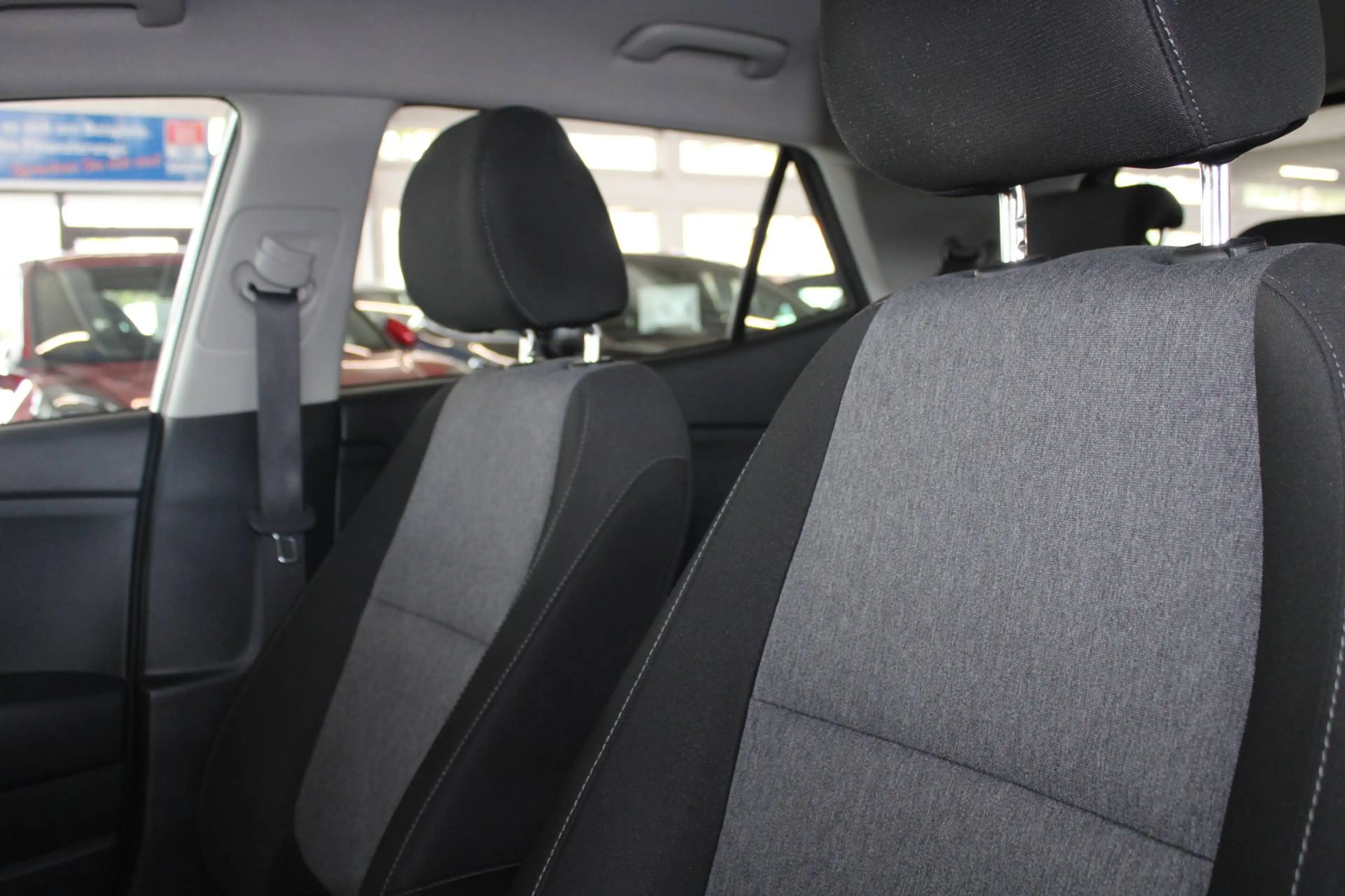 Kia Stonic Stonic KLIMA NAVI Kamera PDC DAB usw. 1.Hand — photo 13