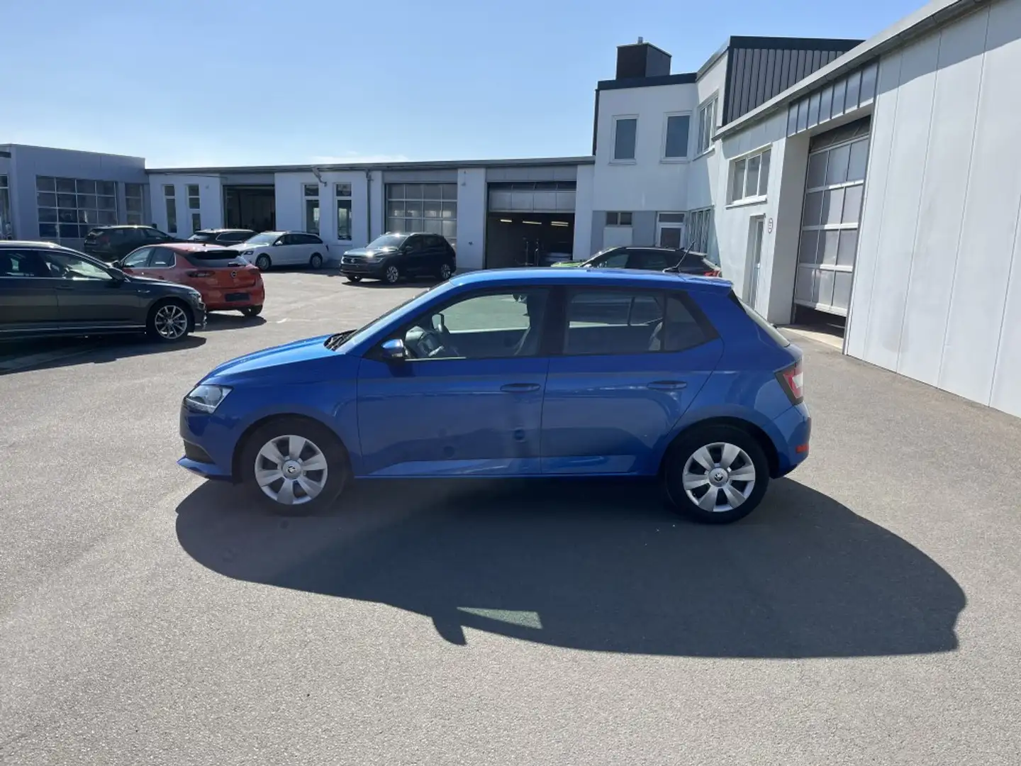 Skoda Fabia 1.0 TSI Active Cool Plus 100€ m. 20% Anzahlung D Blue - 2