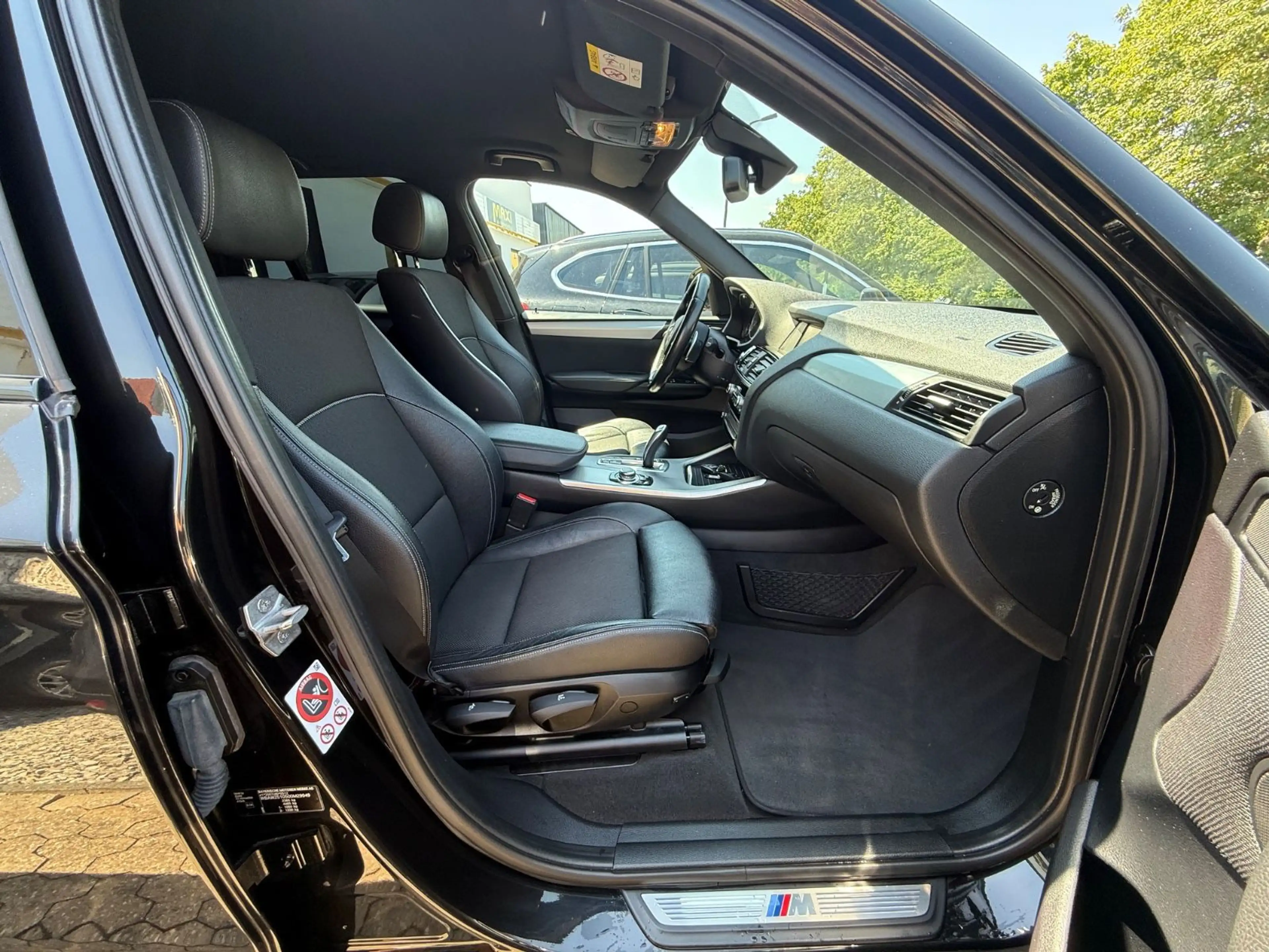 BMW X3 xDrive 20 d M Sport Paket-LEDER-NAV-XEN-19Z- — photo 14