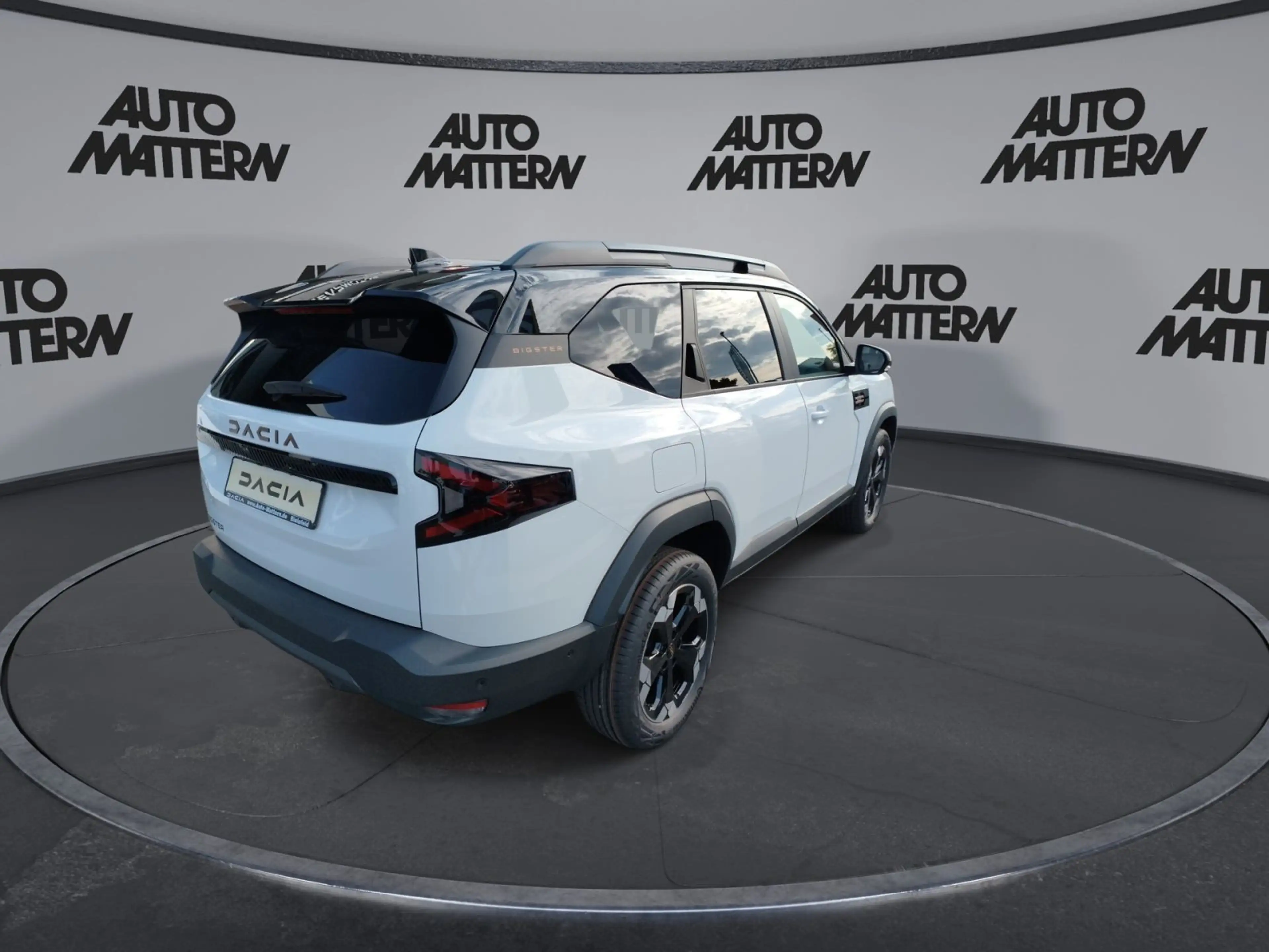 Dacia Bigster Extreme mild hybrid-G 140 LPG — photo 8