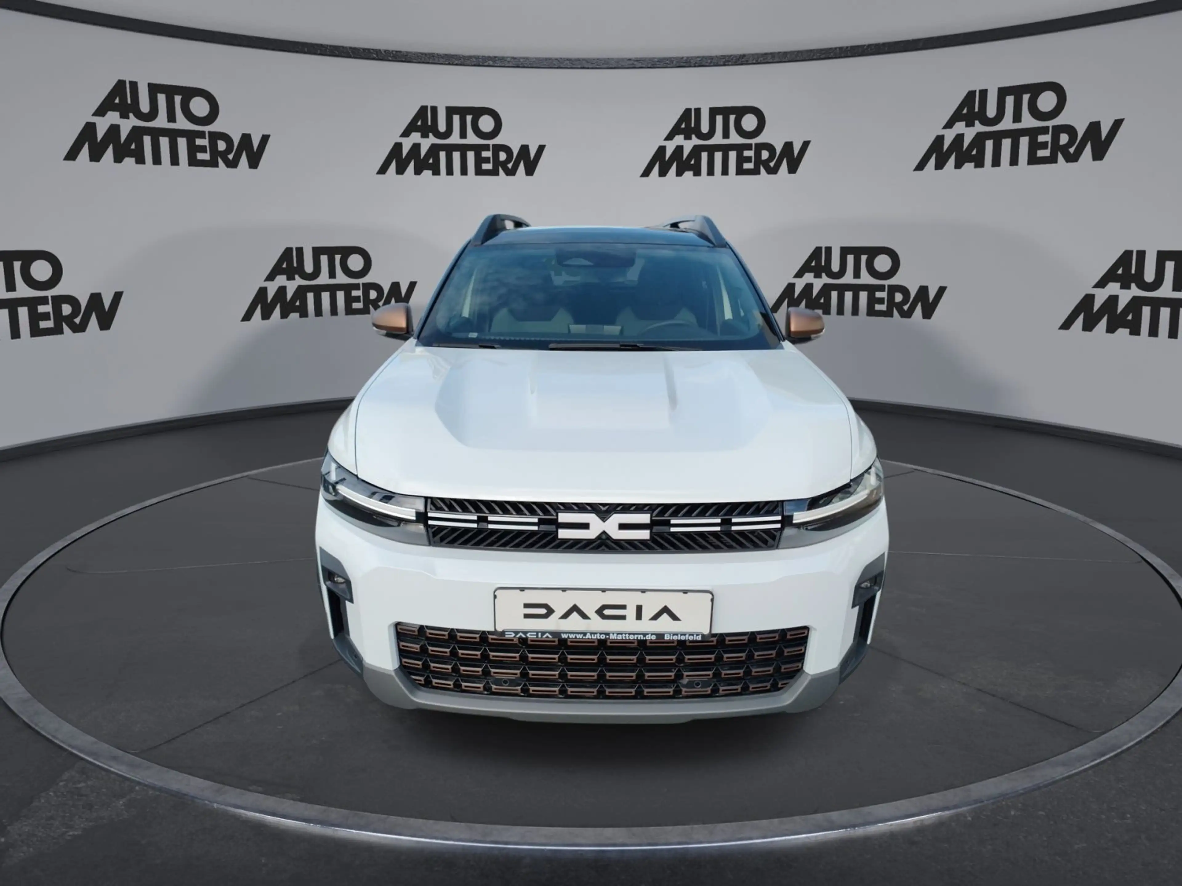 Dacia Bigster Extreme mild hybrid-G 140 LPG — photo 3