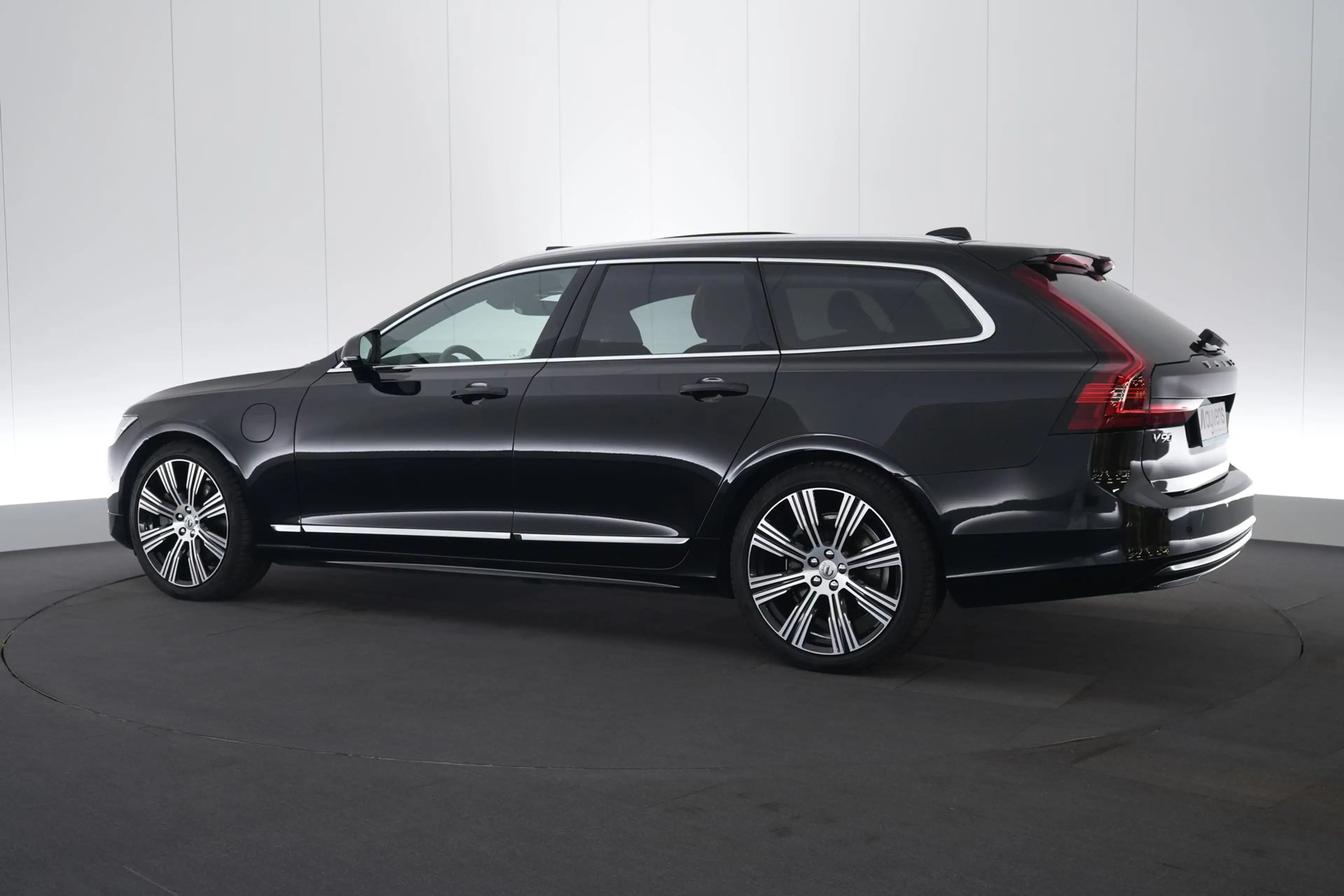 Volvo V90 2.0 T6 4WD PHEV Ultimate Bright LEDER/CUIR LED GPS — photo 5