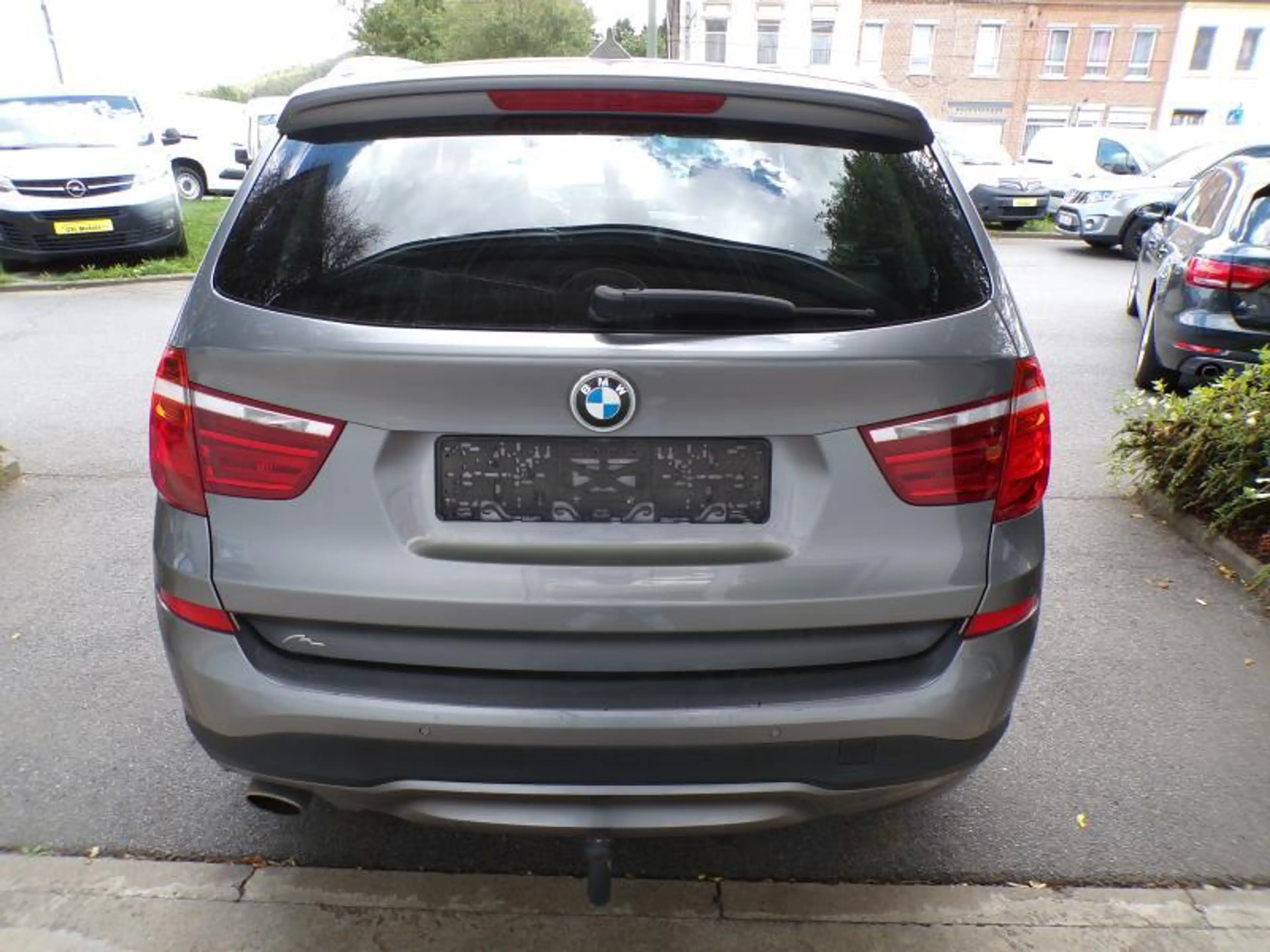 BMW X3 sDrive 18d 2.0D 150cv b.auto 04/15 Clim GPS Cruise — photo 5