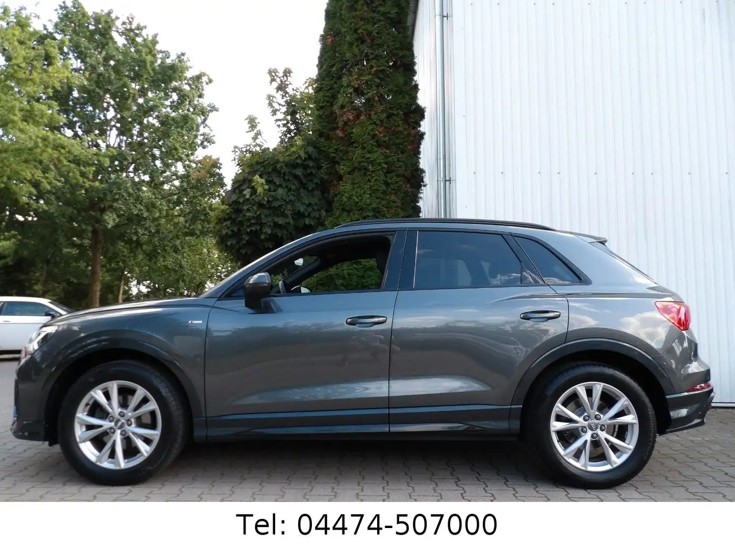 Audi Q3 35 TFSI Sline Sportsitze virtual AHK Daytona Grau - 1