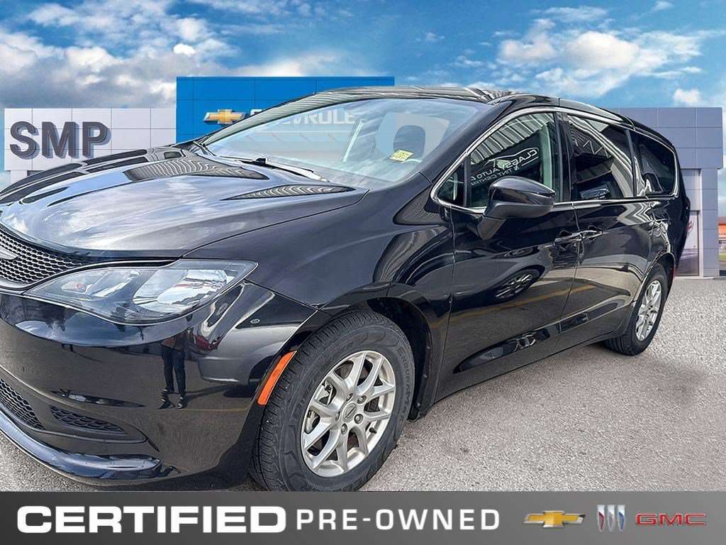 2022 Chrysler Grand Caravan SXT | Heated Seats + Steering Wheel  | 3rd Row Sea