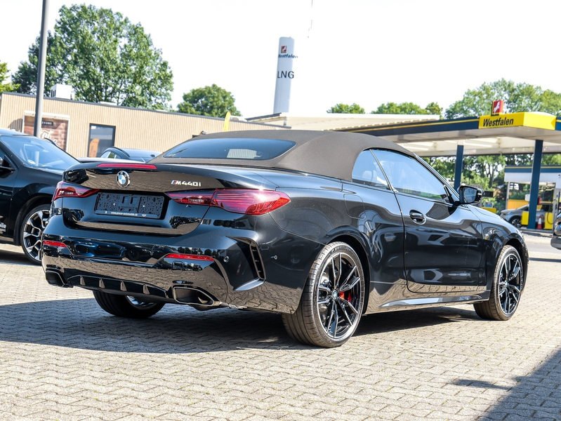 BMW 440 M440i xDrive Cabrio M Sport Pro 19" HuD H/K Sound — photo 2