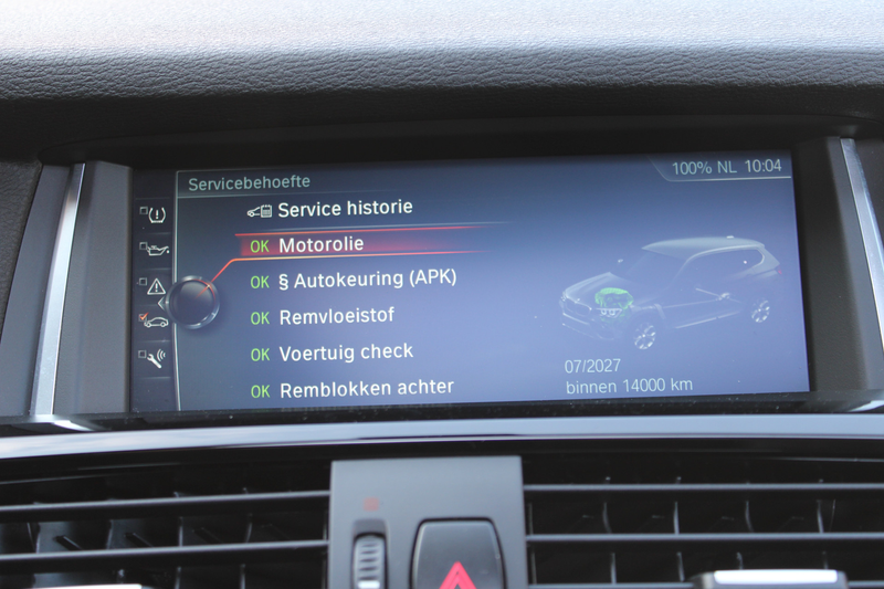 BMW X3 xDrive20i High Executive M-SPORT LEER NAVI PANO 14 — photo 8