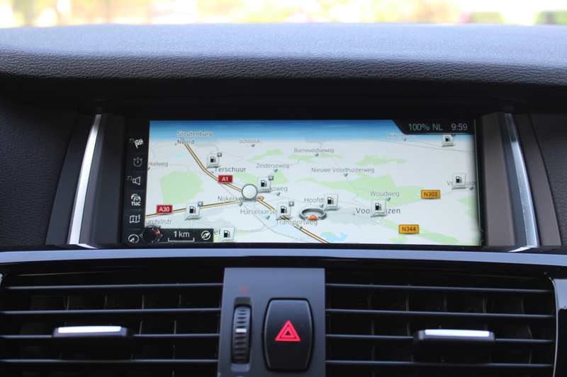 BMW X3 xDrive20i High Executive M-SPORT LEER NAVI PANO 14 — photo 10