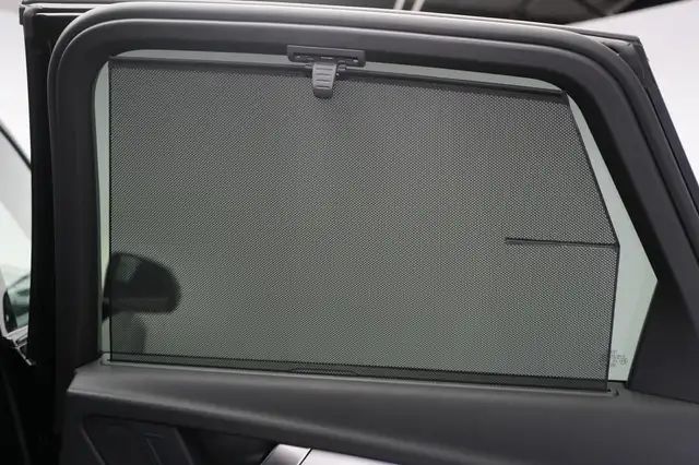 Audi Q5 view 13