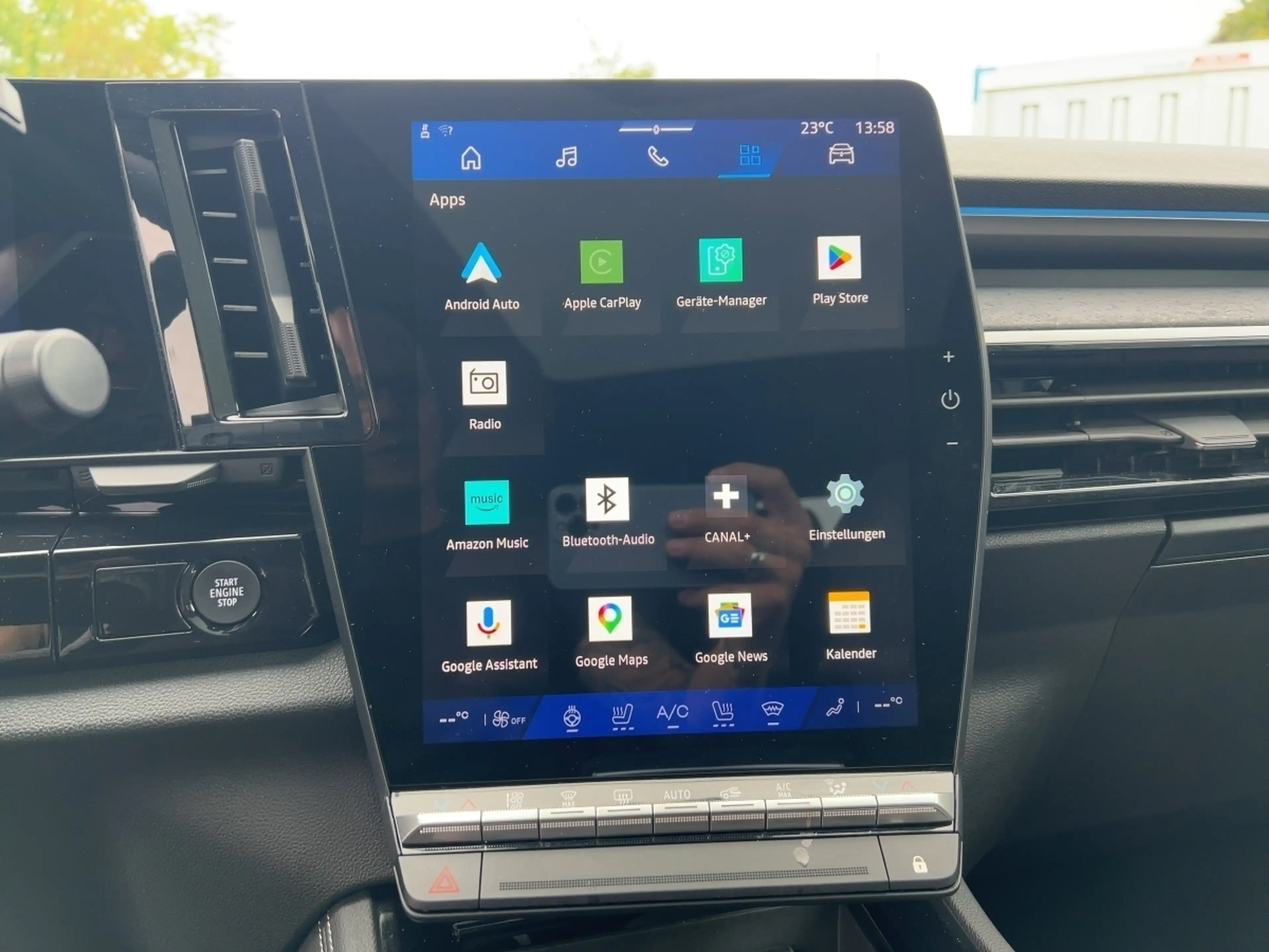 Renault Rafale Techno Full Hybrid E-Tech 200 — photo 12