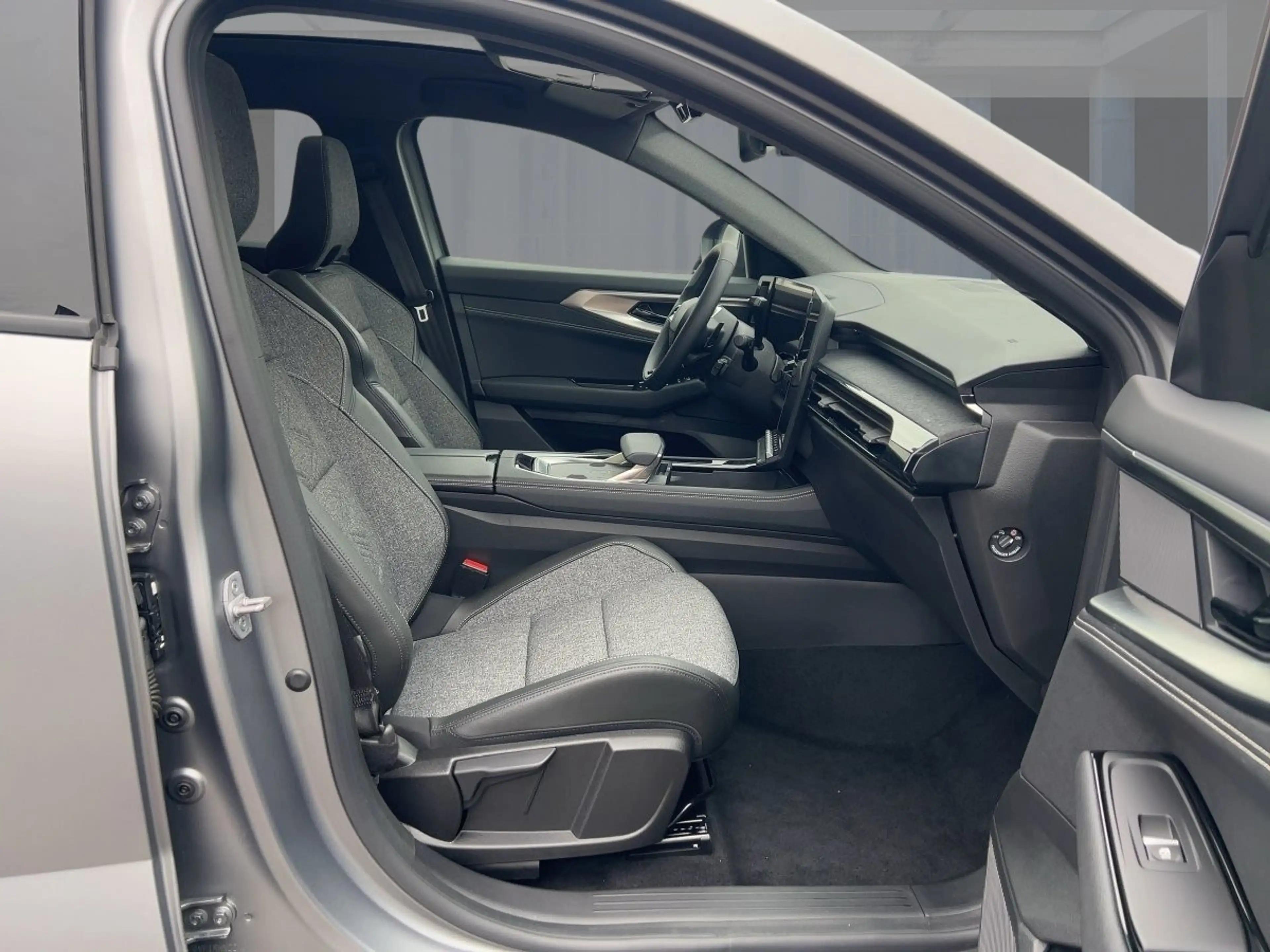 Renault Rafale Techno Full Hybrid E-Tech 200 — photo 8