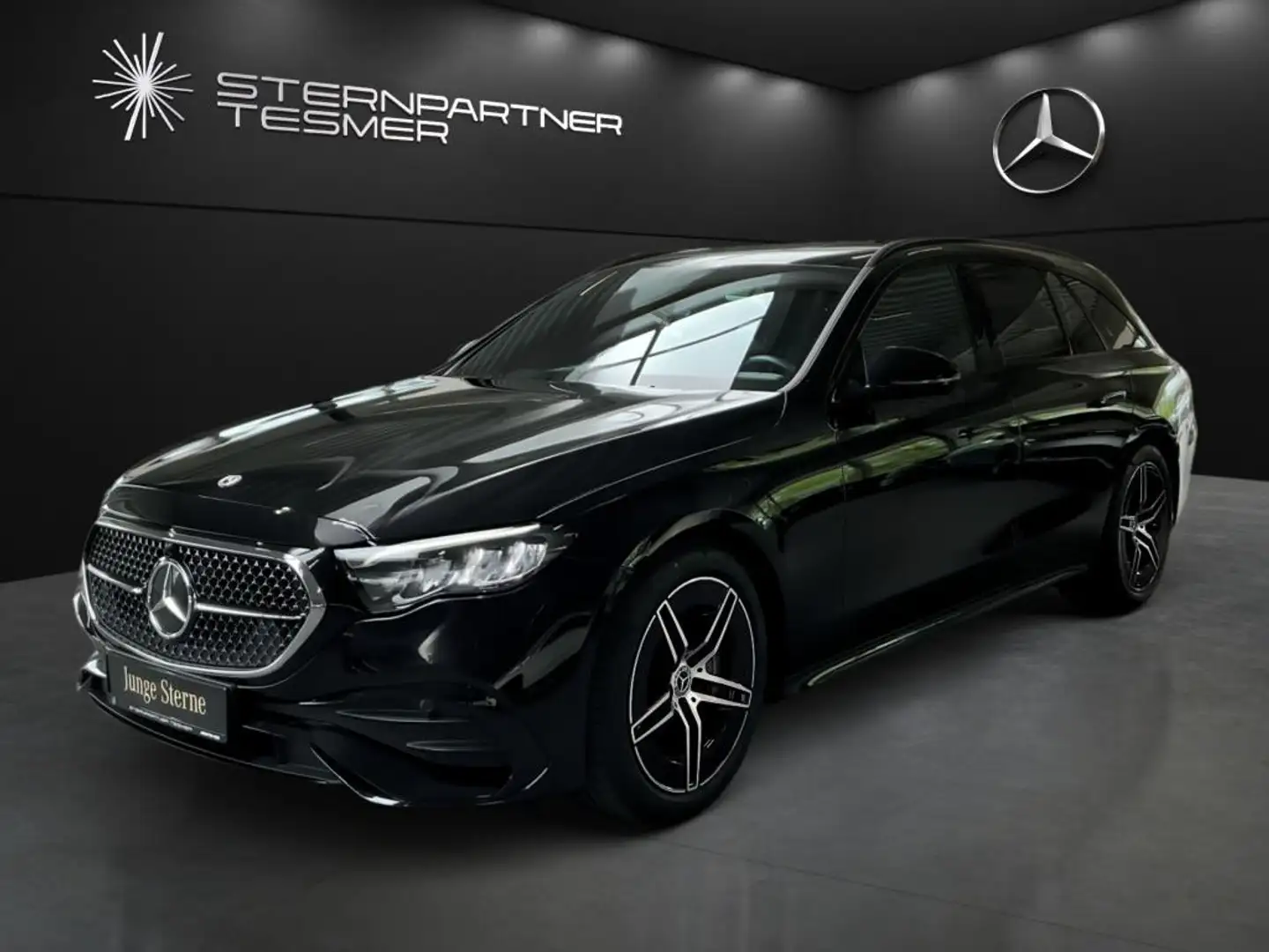 Mercedes-Benz E 200 T AMG-Line AHK Distronic Kamera NightPak. Noir - 2