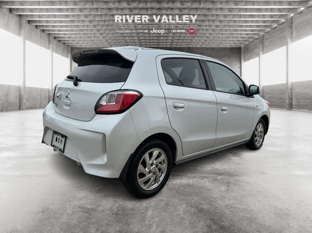 2024 Mitsubishi Mirage ES CVT — снимка 1
