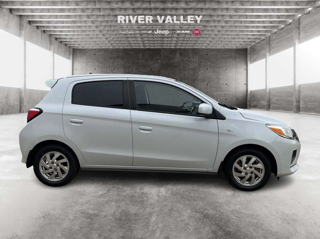 2024 Mitsubishi Mirage ES CVT — снимка 1
