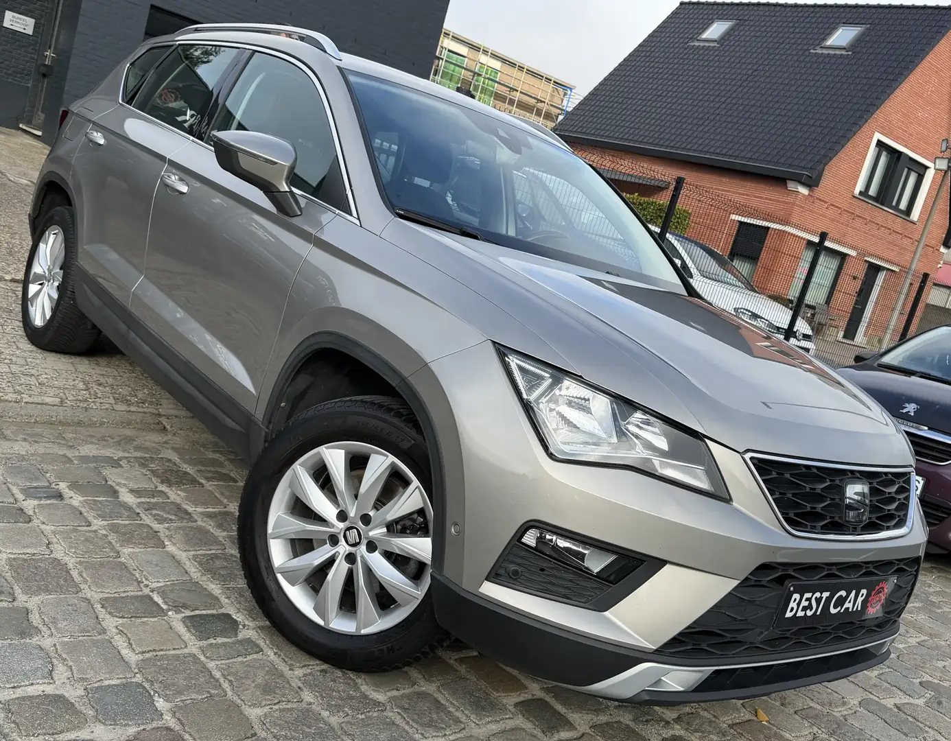 SEAT Ateca 1.4TSI DSG * Camera * Navi - 2