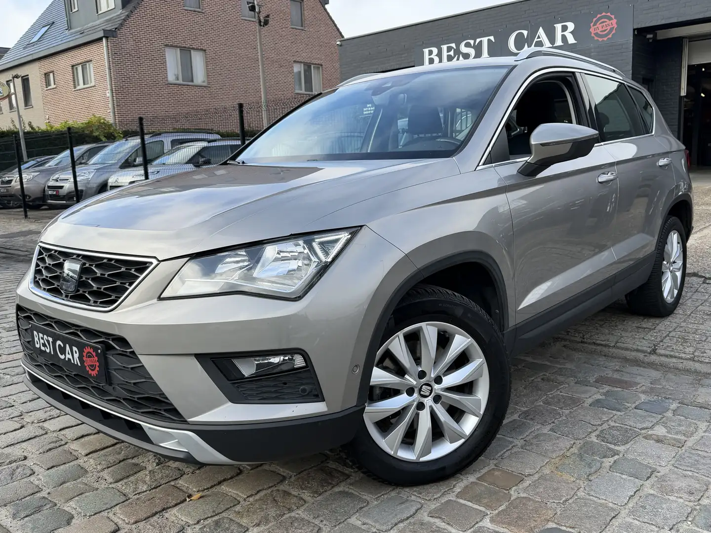 SEAT Ateca 1.4TSI DSG * Camera * Navi - 1