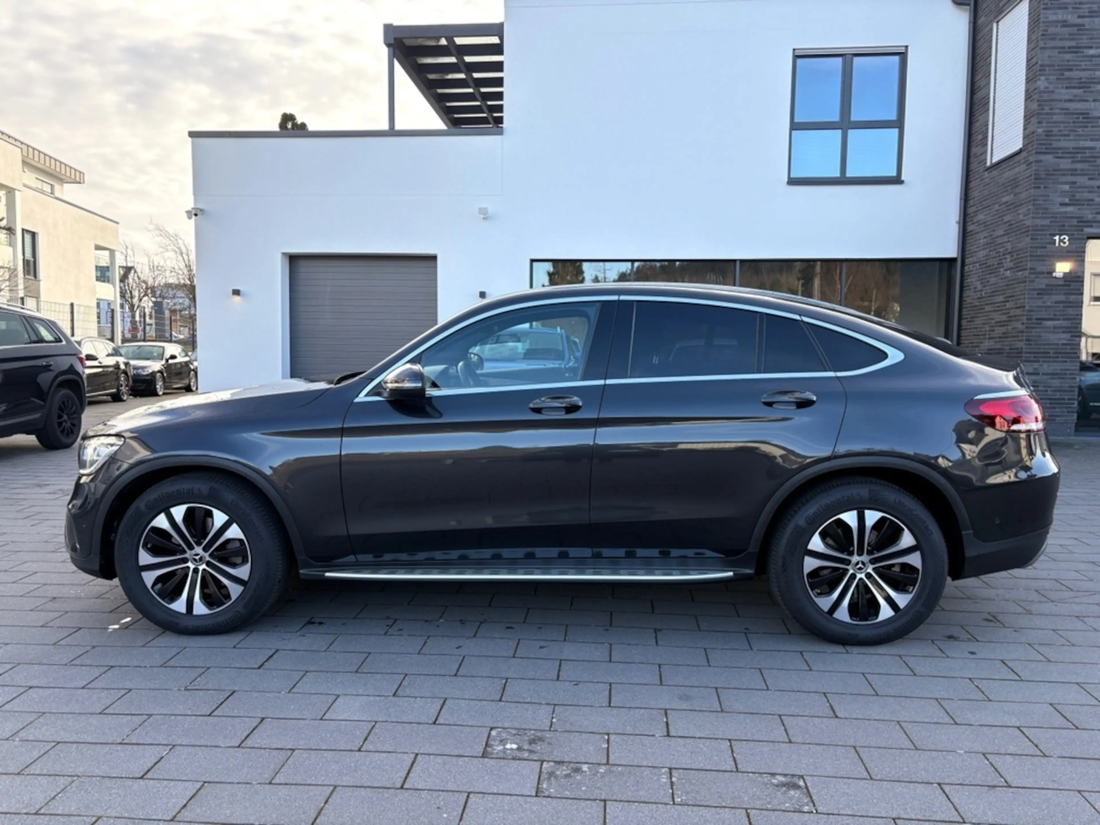 Mercedes-Benz GLC 220 d COUPE LEDER KAMERA BURMESTER 1.HAND — photo 2