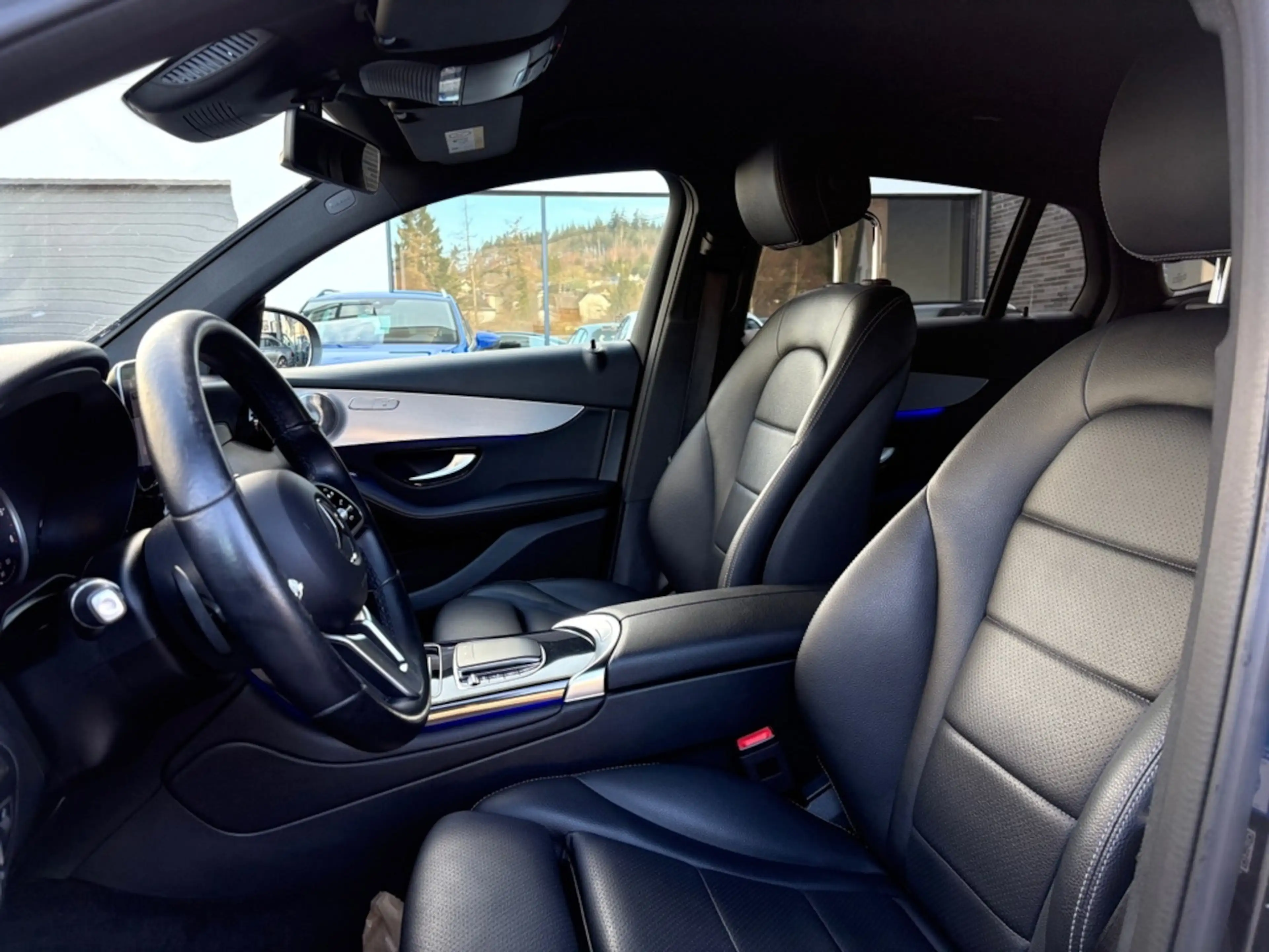 Mercedes-Benz GLC 220 d COUPE LEDER KAMERA BURMESTER 1.HAND — photo 12