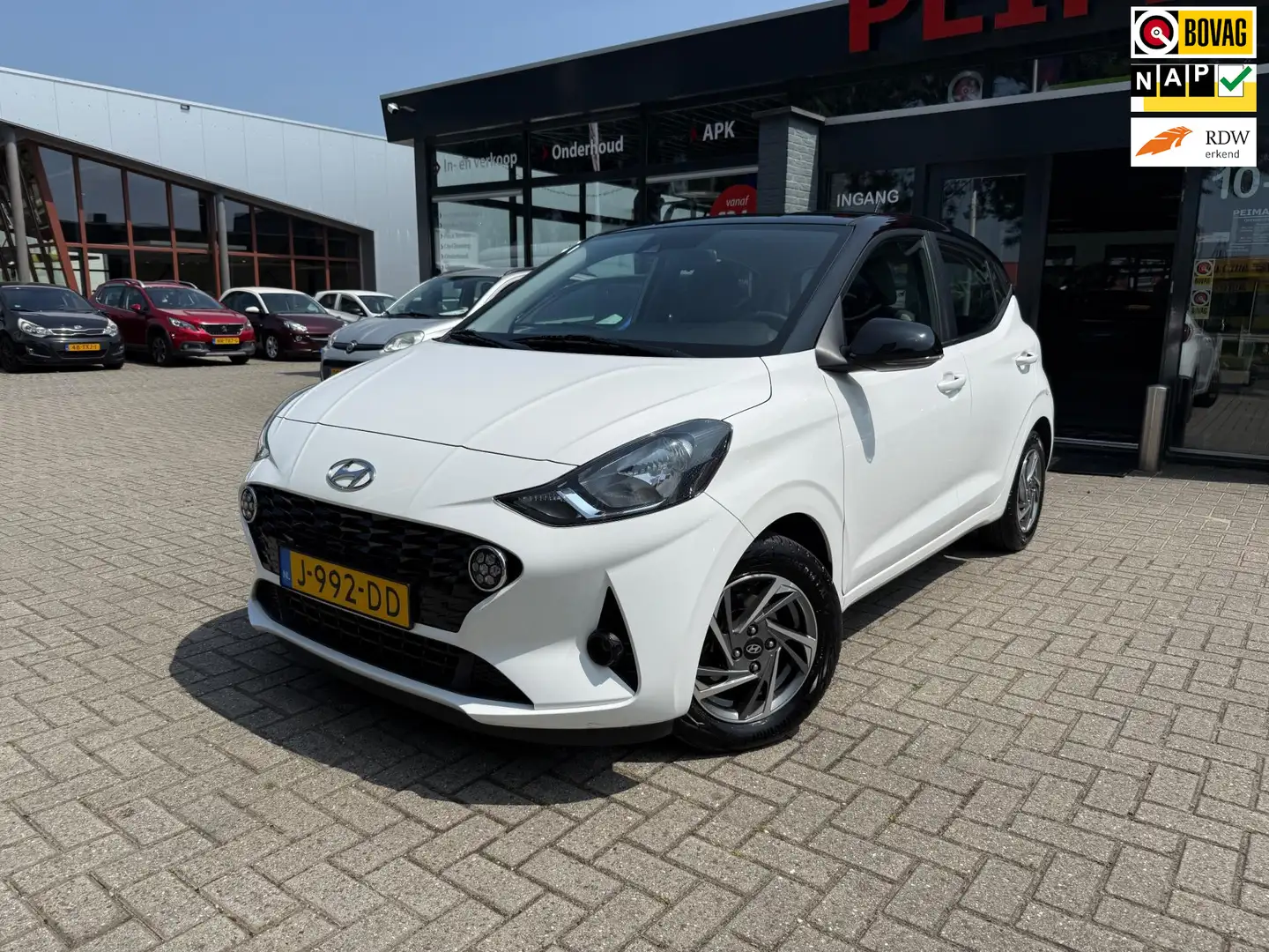 Hyundai i10 1.0 Comfort Blanc - 1