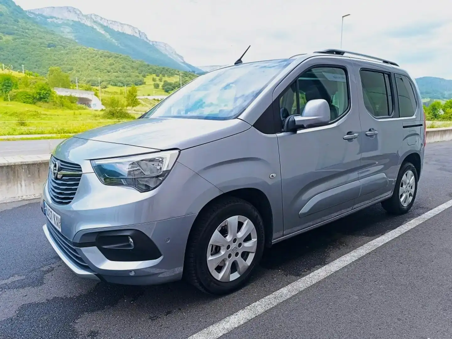 Opel Combo Life - 1