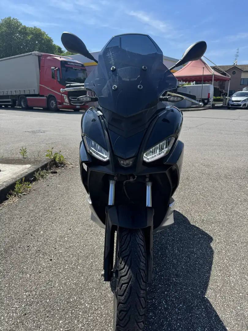 Aprilia SR GT 125 - 1