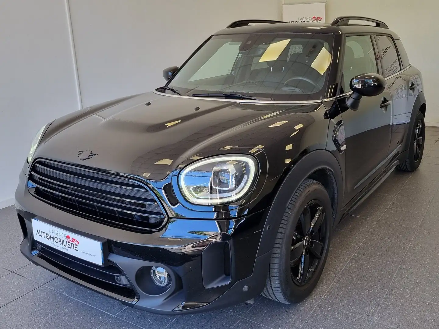 MINI Cooper Countryman 1.5 i 12V DCT7 136 cv BA Northwood Full Black Schwarz - 2