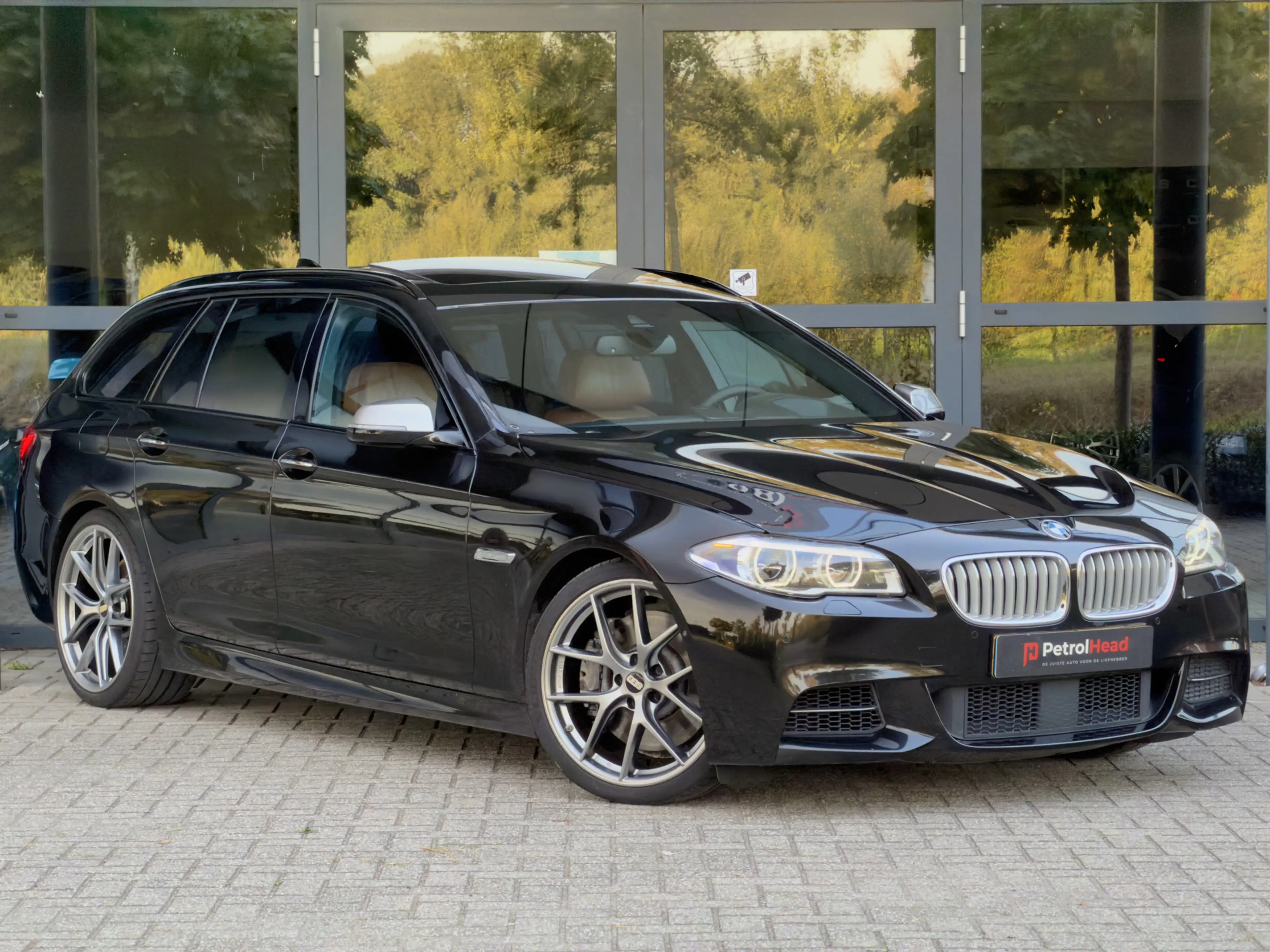 BMW M550 5-serie Touring M550xd, VOL! Individual, Soft-Clos — photo 5