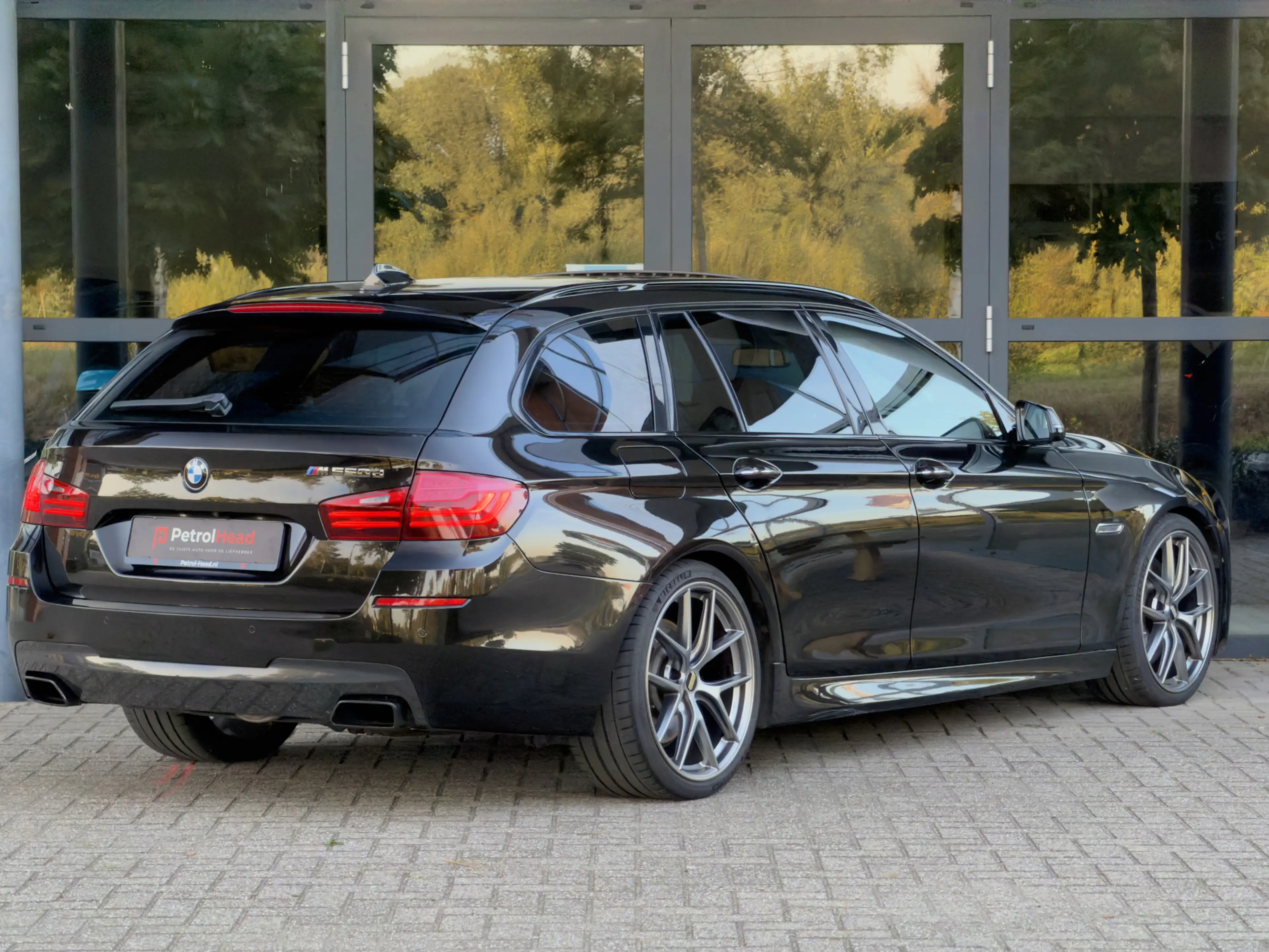 BMW M550 5-serie Touring M550xd, VOL! Individual, Soft-Clos — photo 9