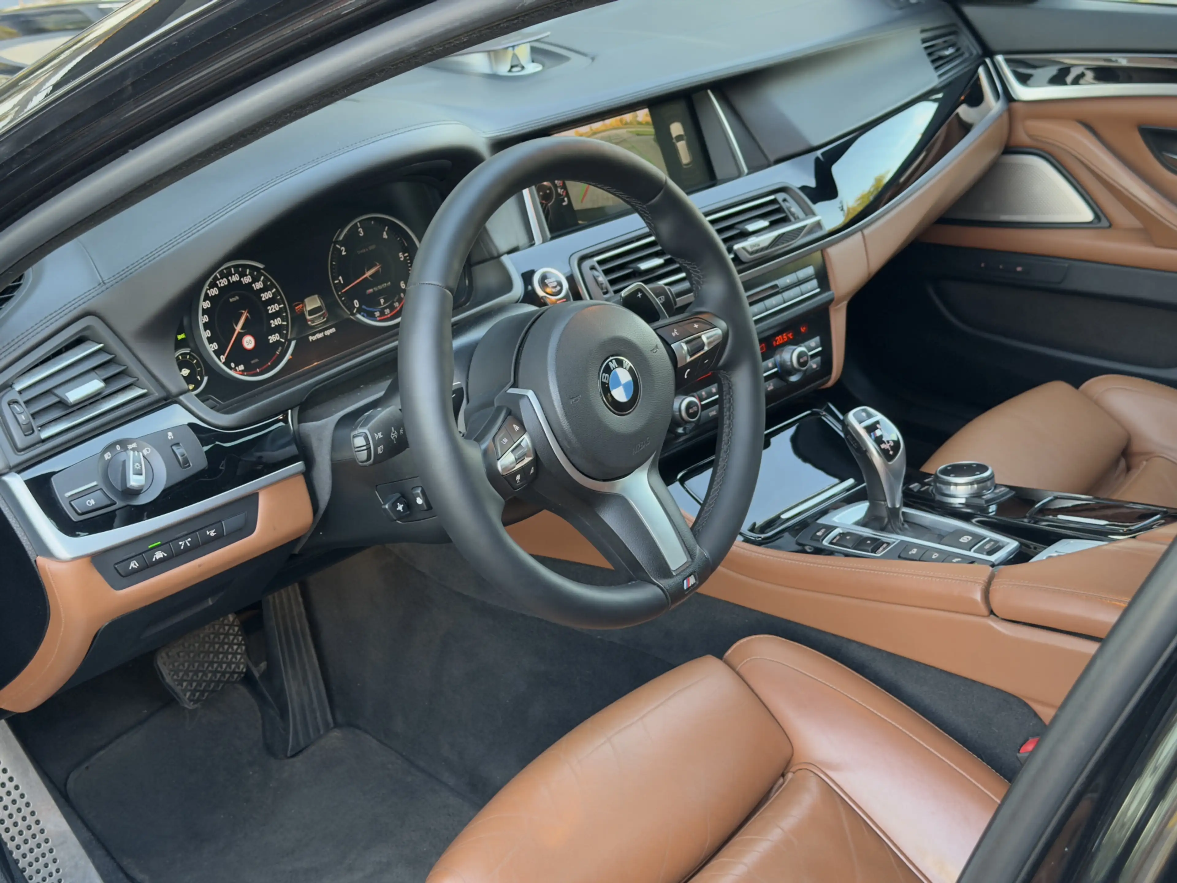 BMW M550 5-serie Touring M550xd, VOL! Individual, Soft-Clos — photo 4