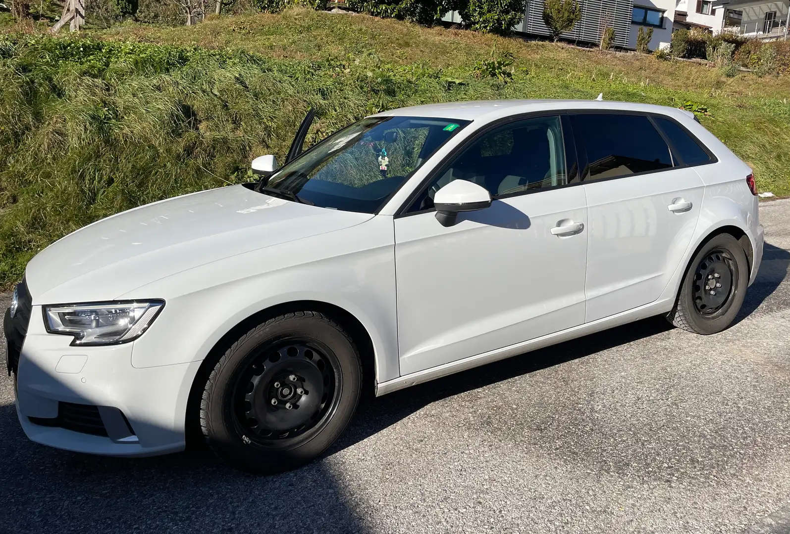 Audi A3 A3 SB 1,6 TDI Sportback Weiß - 2
