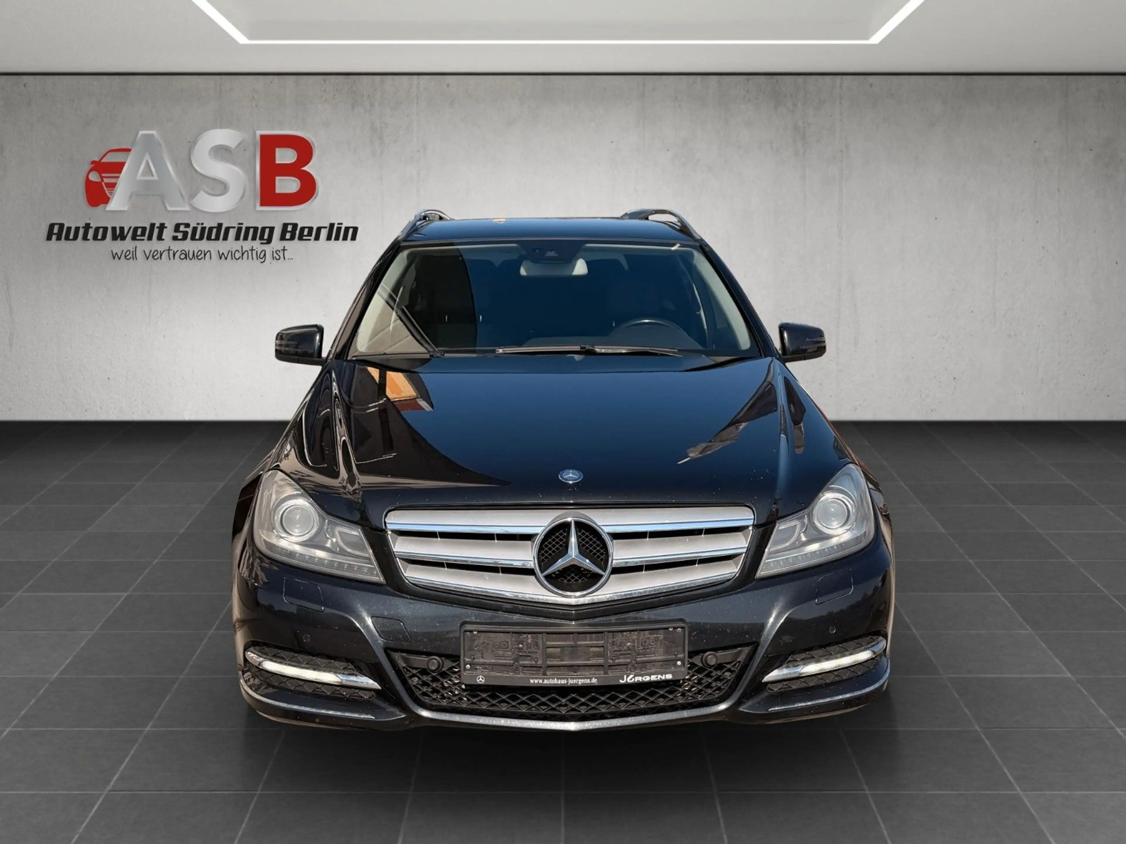 Mercedes-Benz C 220 T CDI Avantgarde*Xenon*COMAND*Autoamtik — photo 2