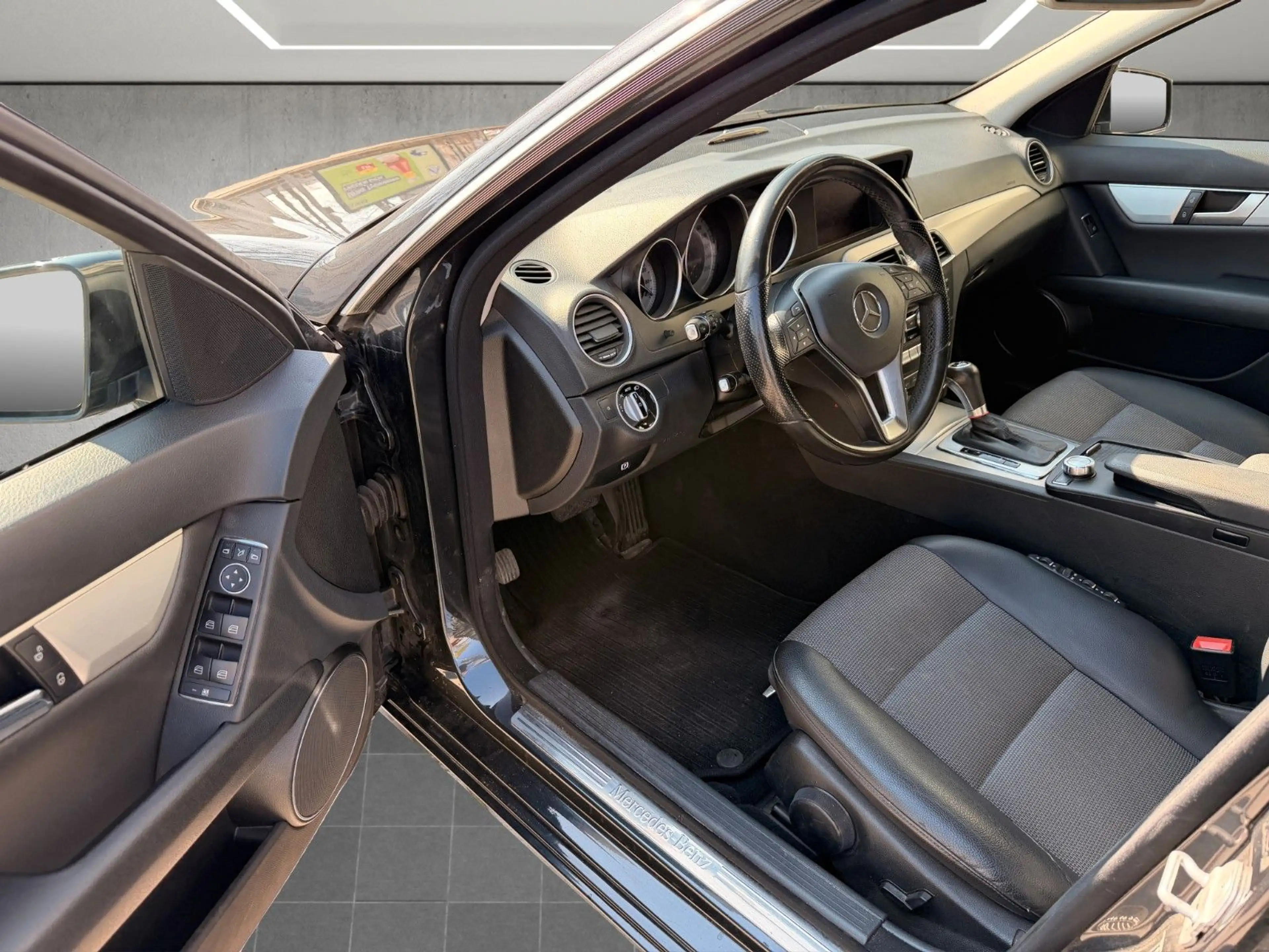 Mercedes-Benz C 220 T CDI Avantgarde*Xenon*COMAND*Autoamtik — photo 8