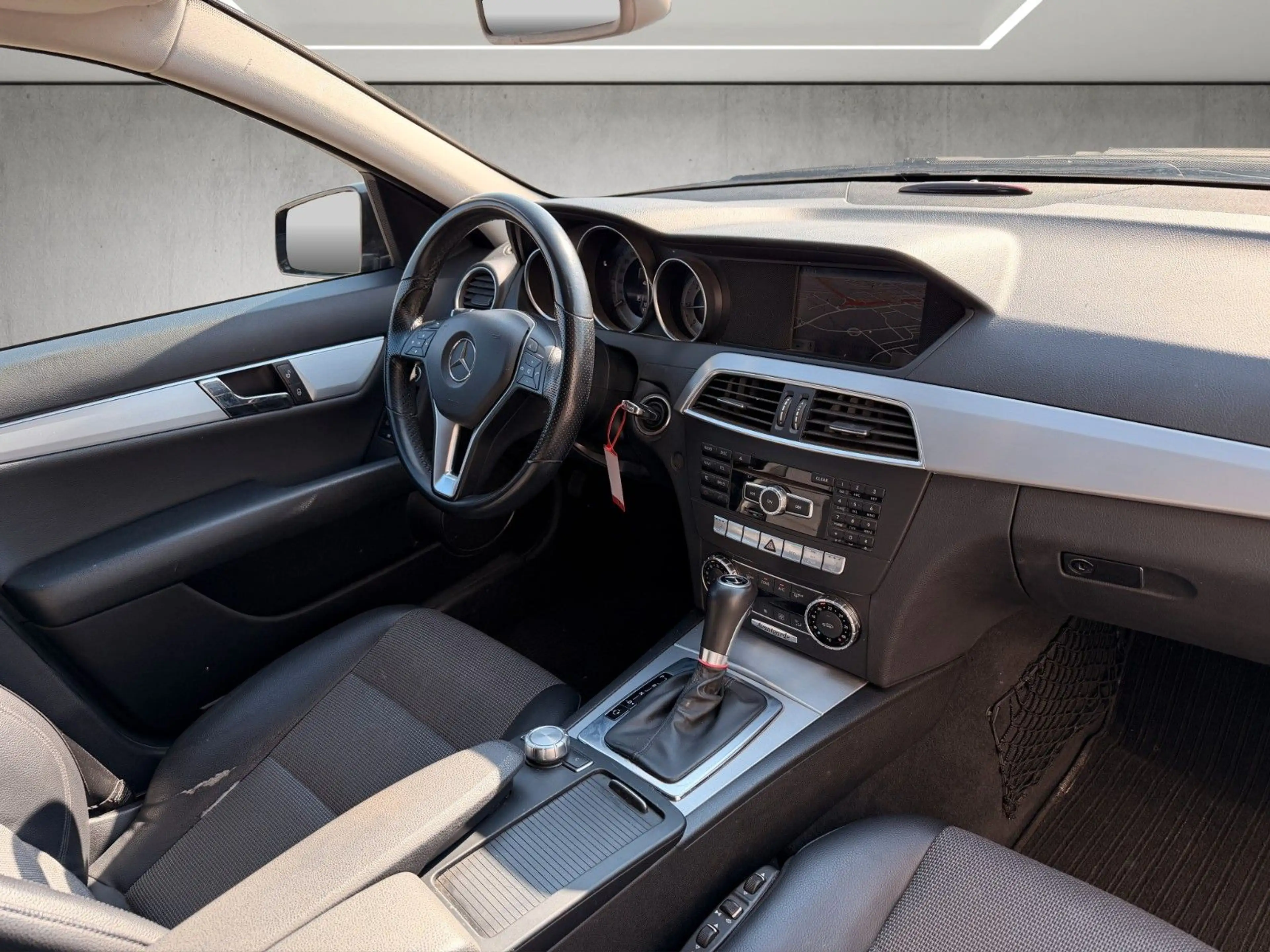 Mercedes-Benz C 220 T CDI Avantgarde*Xenon*COMAND*Autoamtik — photo 12