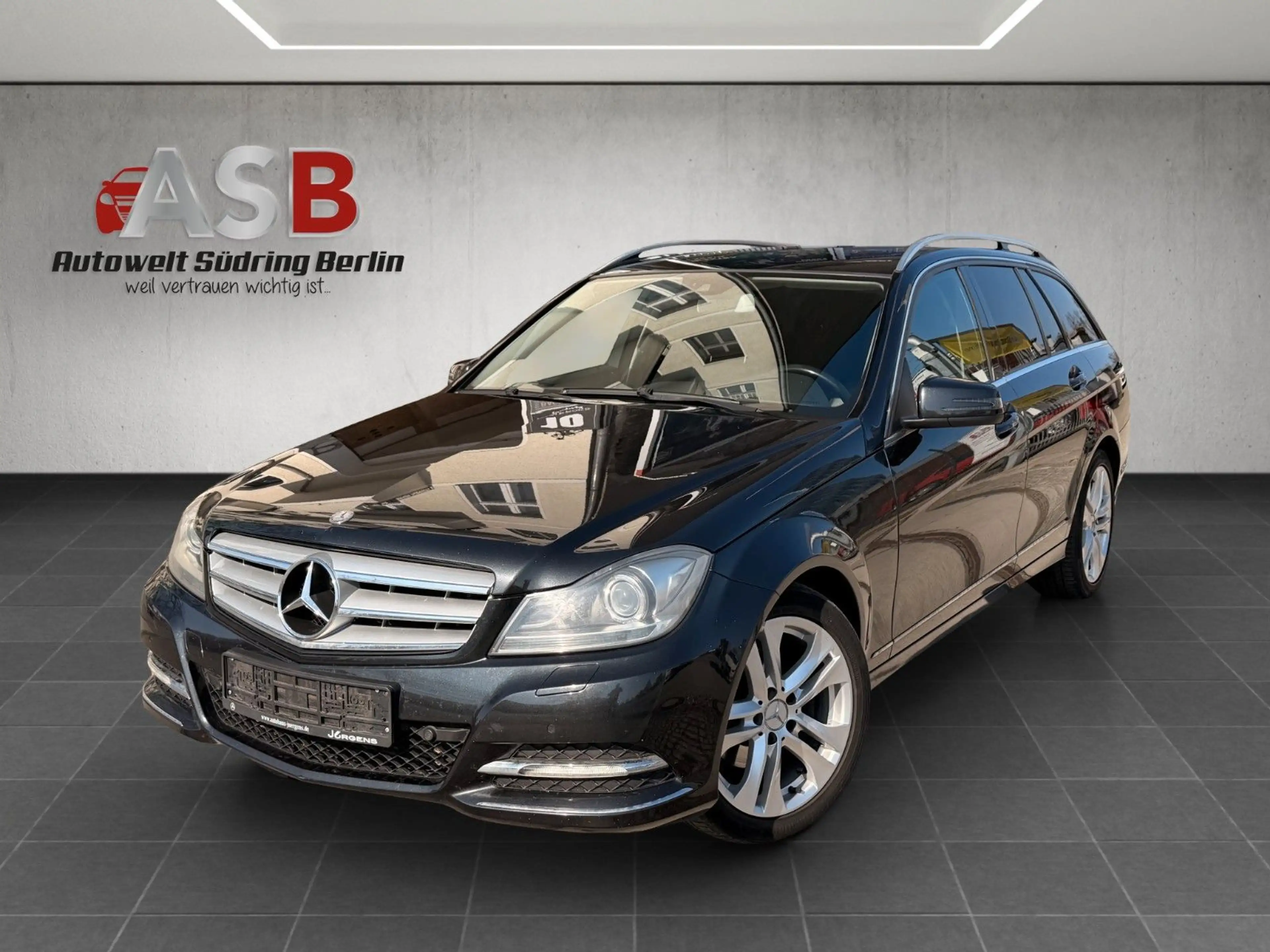 Mercedes-Benz C 220 T CDI Avantgarde*Xenon*COMAND*Autoamtik