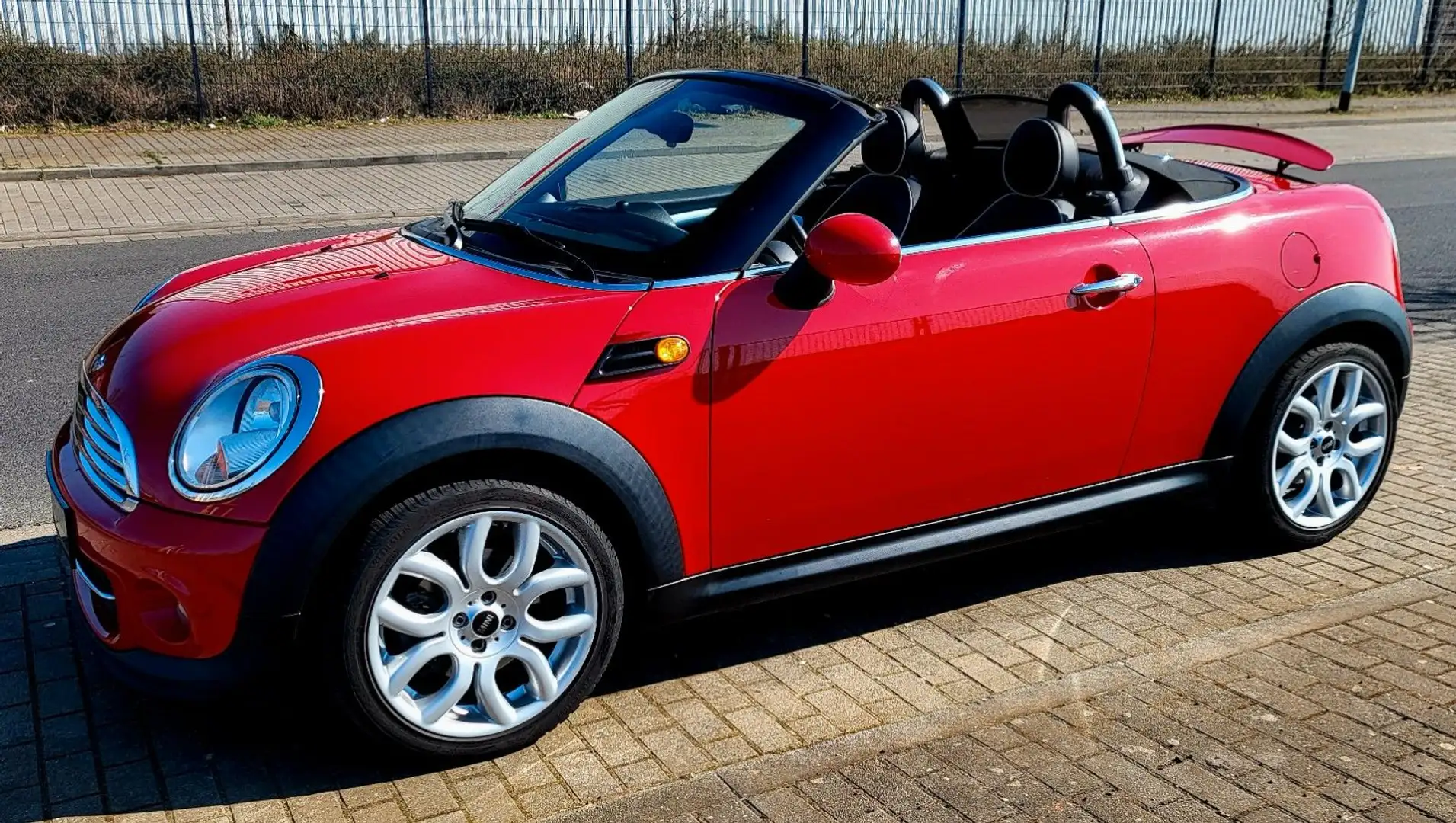 MINI Cooper Roadster * Leder * Sitzheizung *Tüv neu * Rot - 1