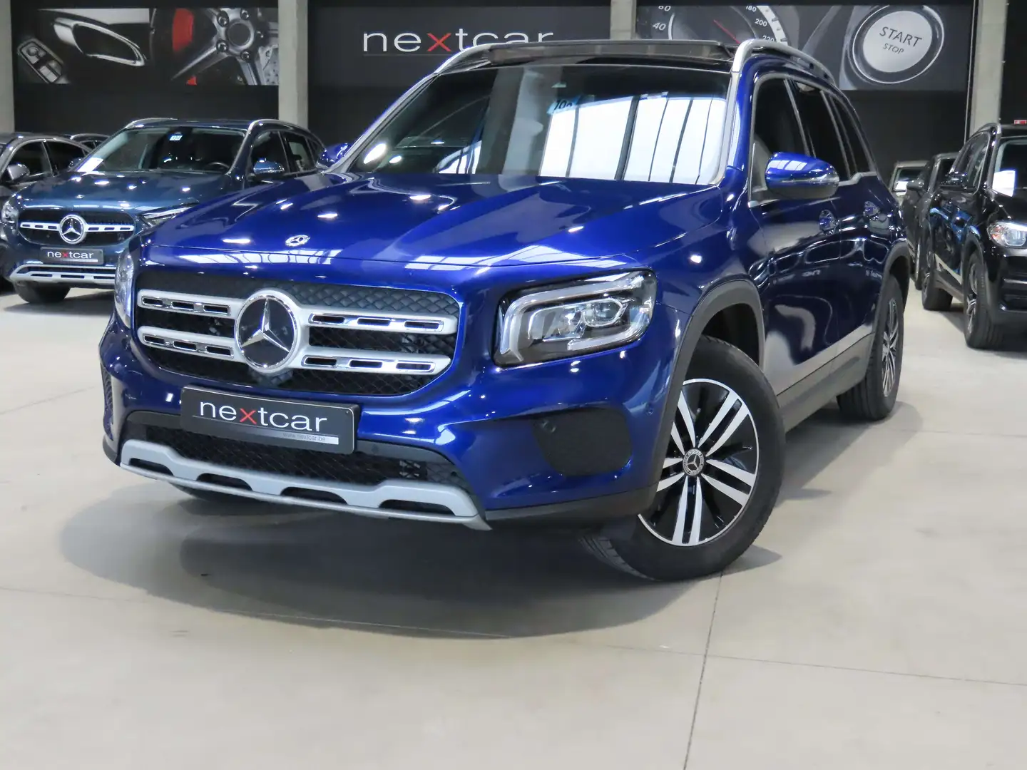 Mercedes-Benz GLB 180 d 8GTRONIC T PANO-CUIR-LED-CRUISE-NAVI-PARKTRONIC Bleu - 1
