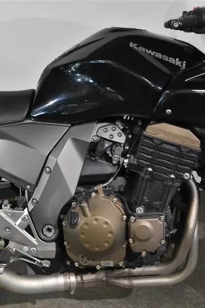 Kawasaki Z750 - foto 4