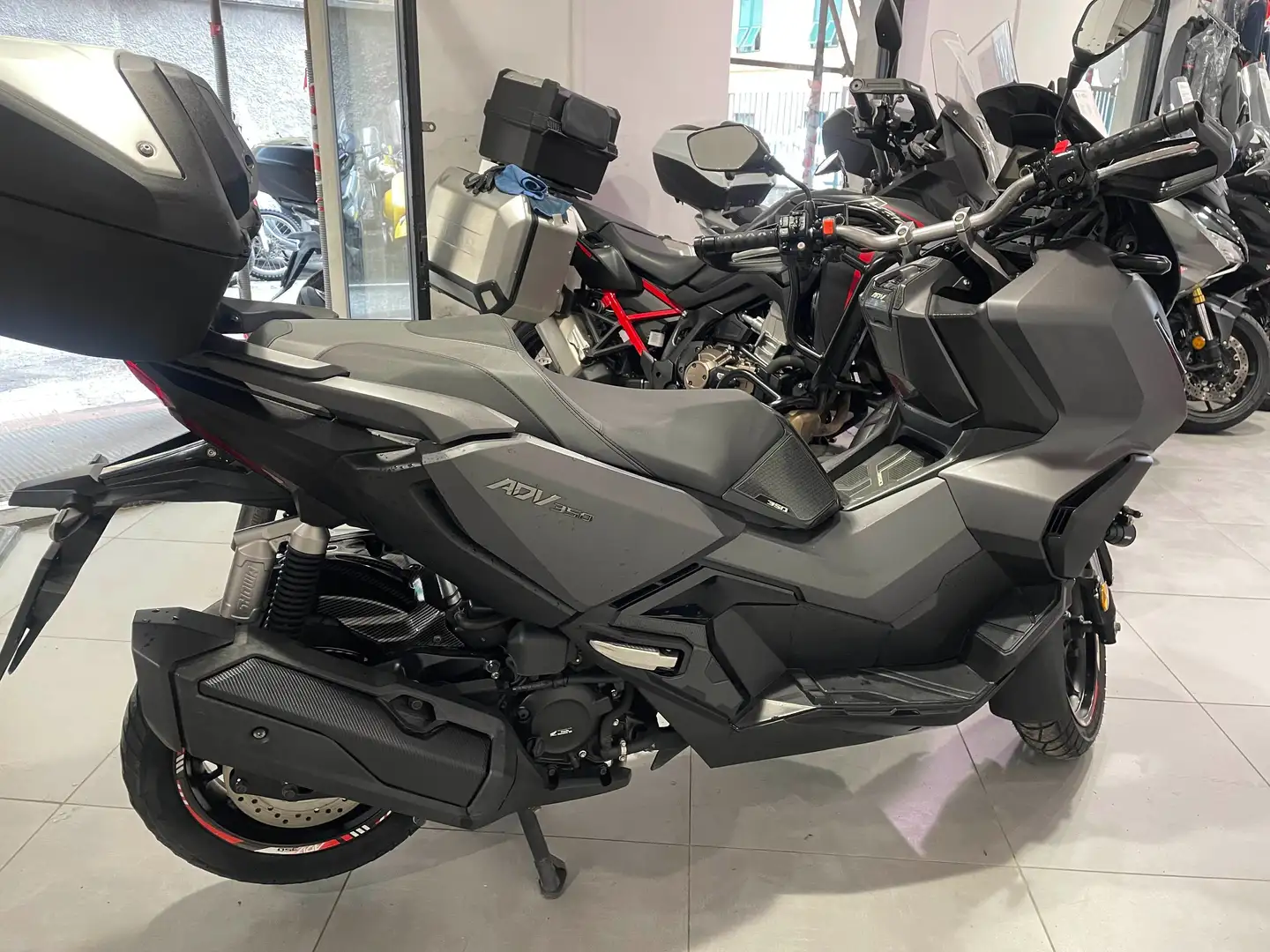 Honda ADV 350 abs hstc Grigio - 2