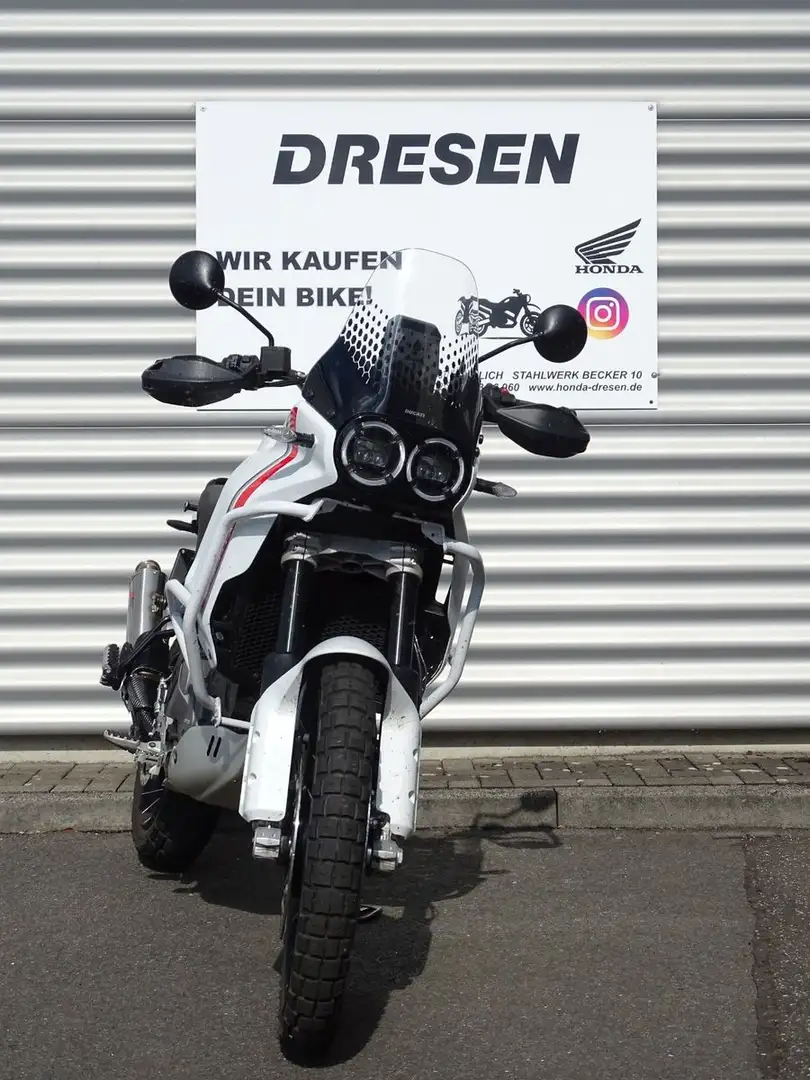 Ducati DesertX 900 ABS * 3.000KM * 1. Hand * Fehér - 2